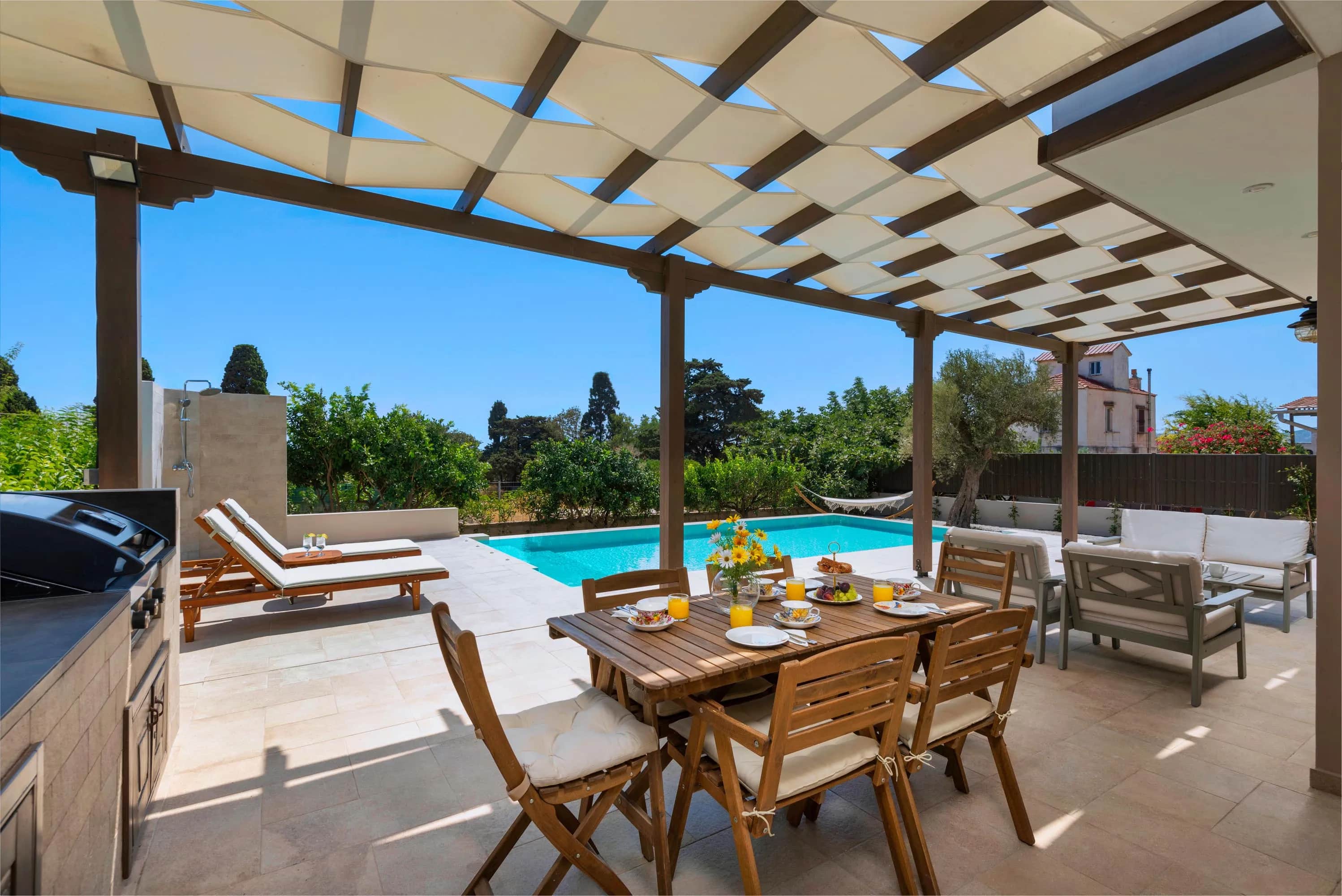 Cypress View Boutique Villa — photo 2
