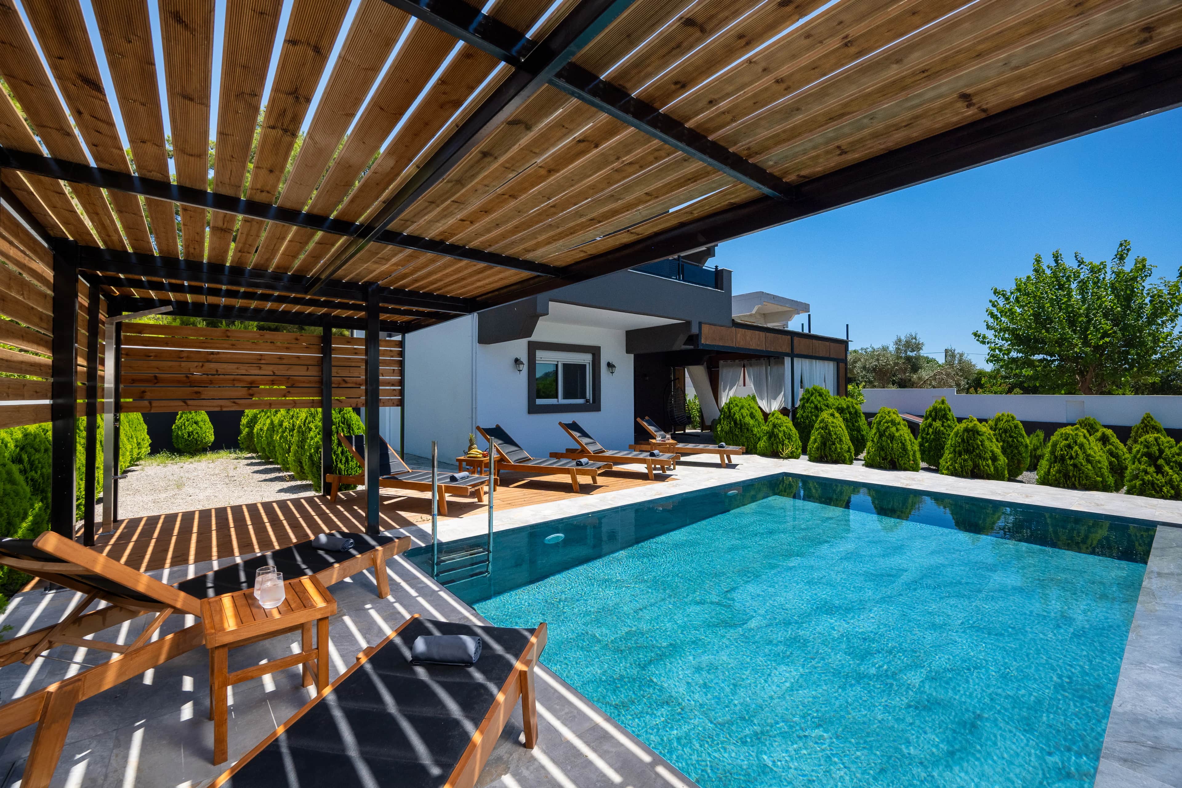 Timberline Villa — photo 1