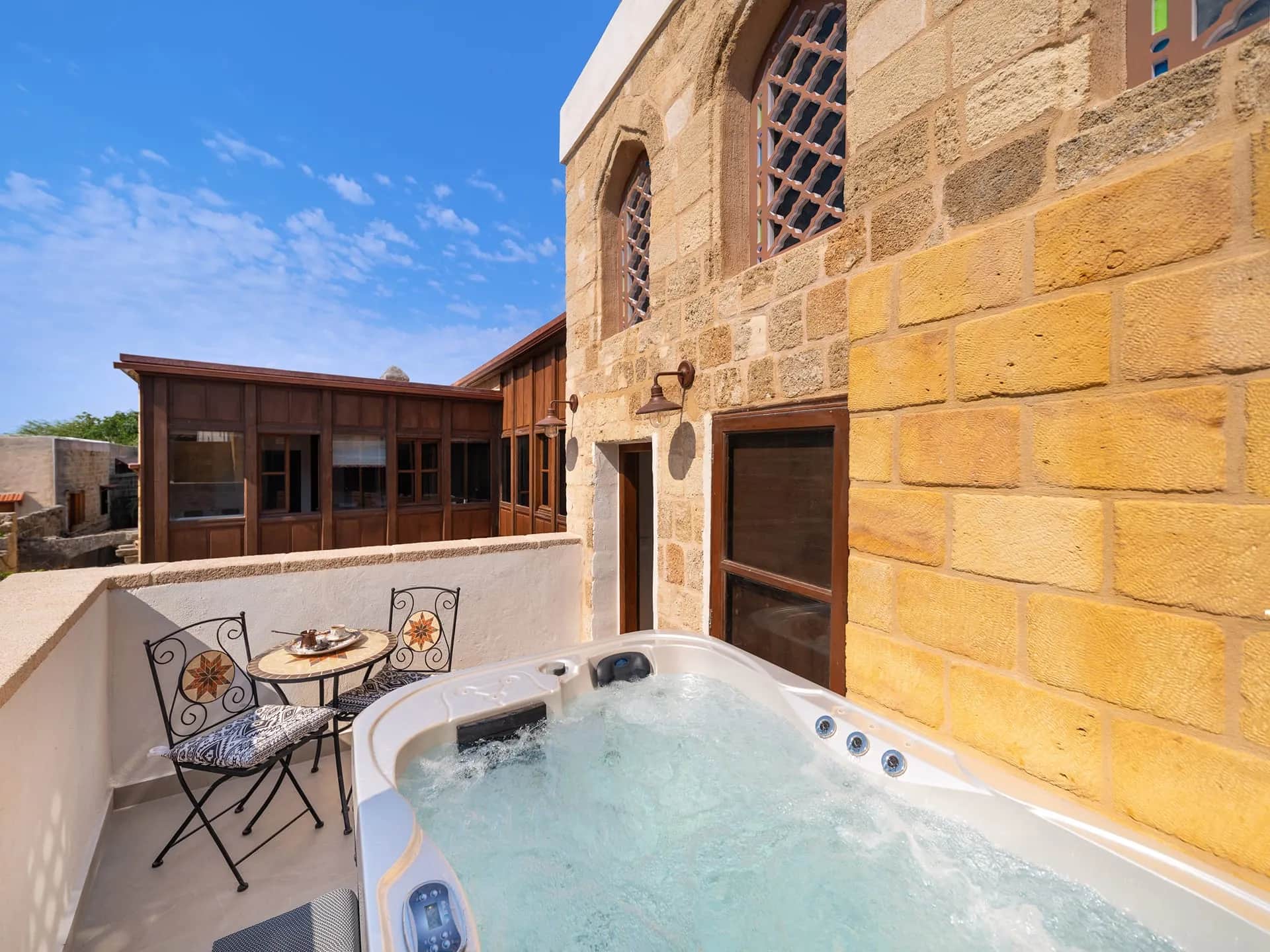 Jivaeri Luxury Suites - Helios Suite — photo 2