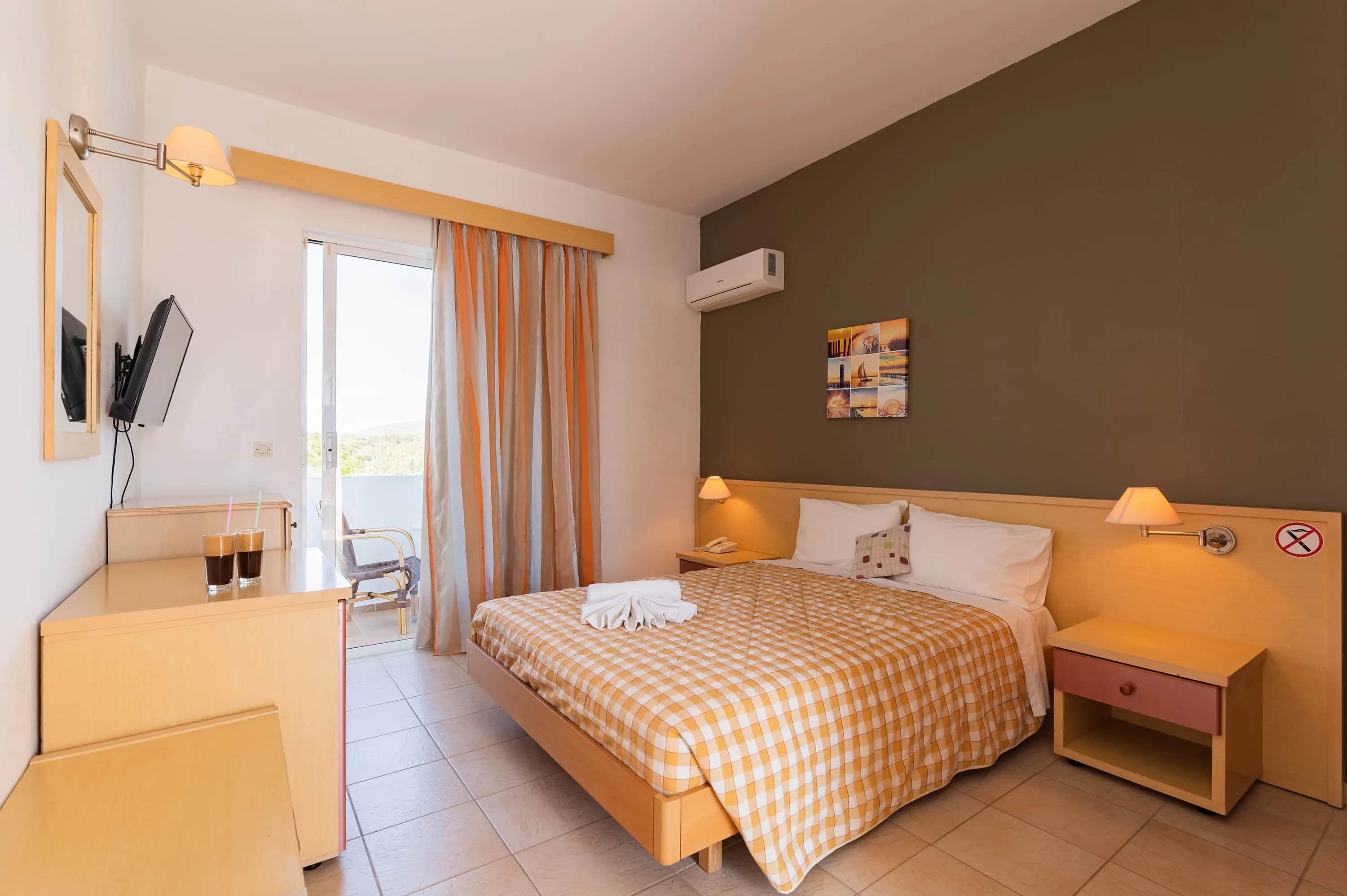 Sea/Garden View-Double - Summer View Hotel — photo 1