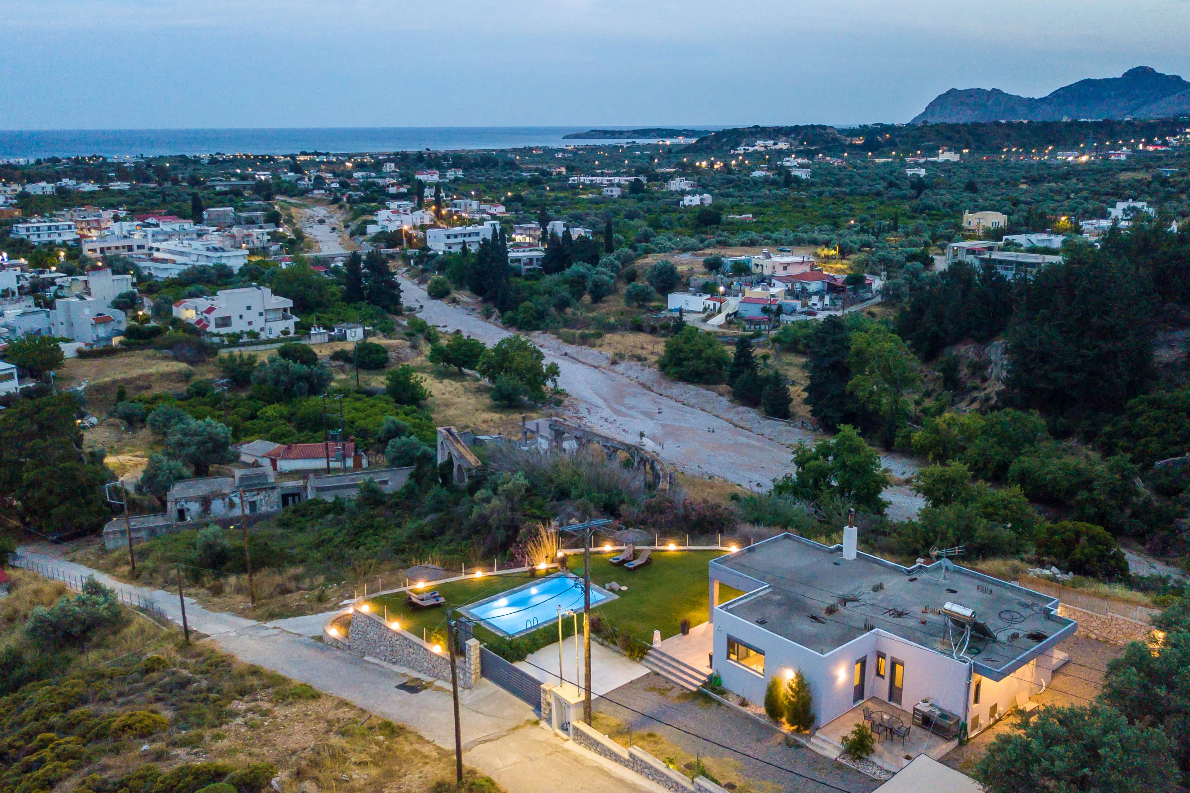 High View Villa — photo 3