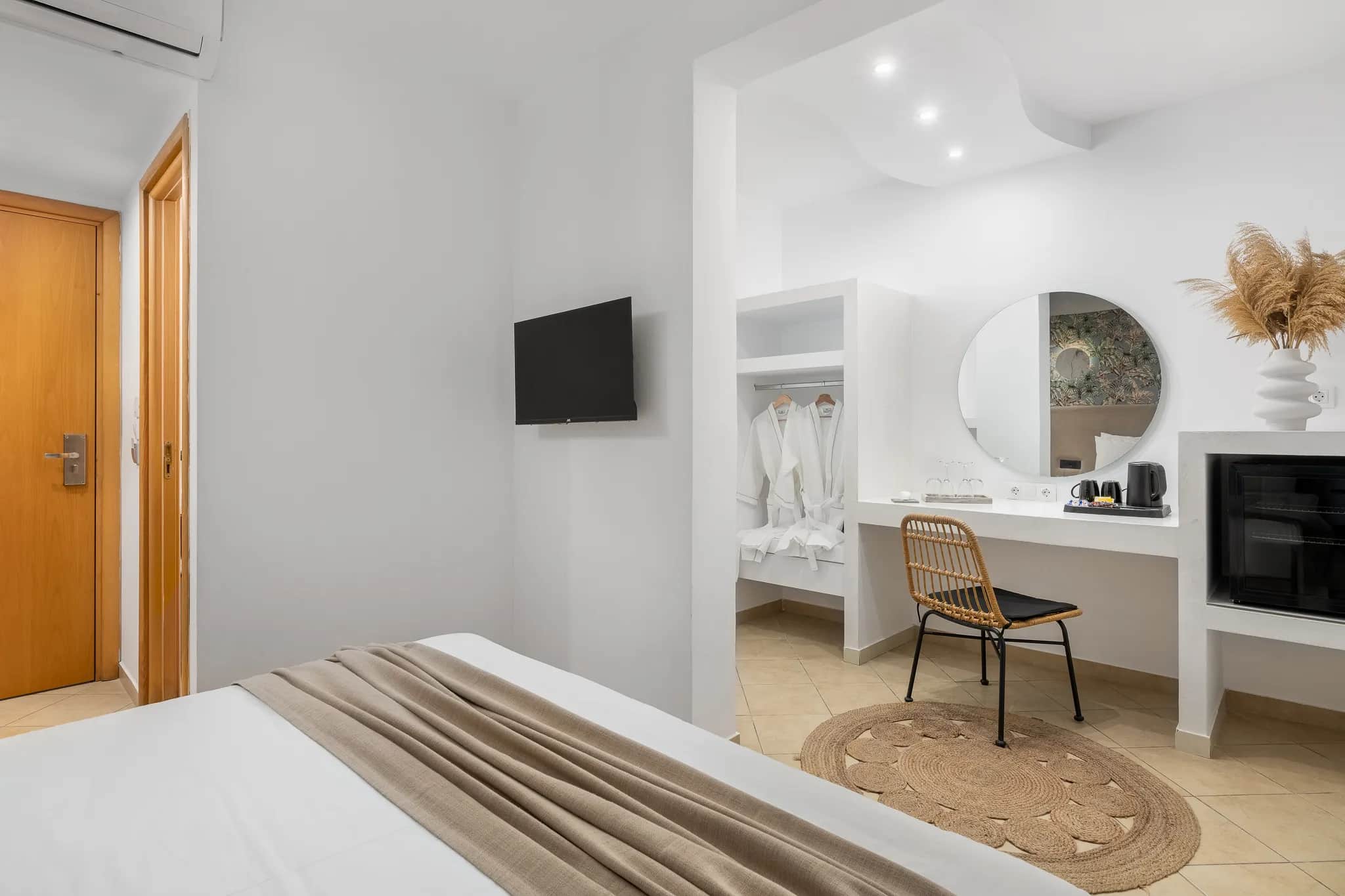 Double Room with Terrace - Diana Art Boutique Hotel — photo 3