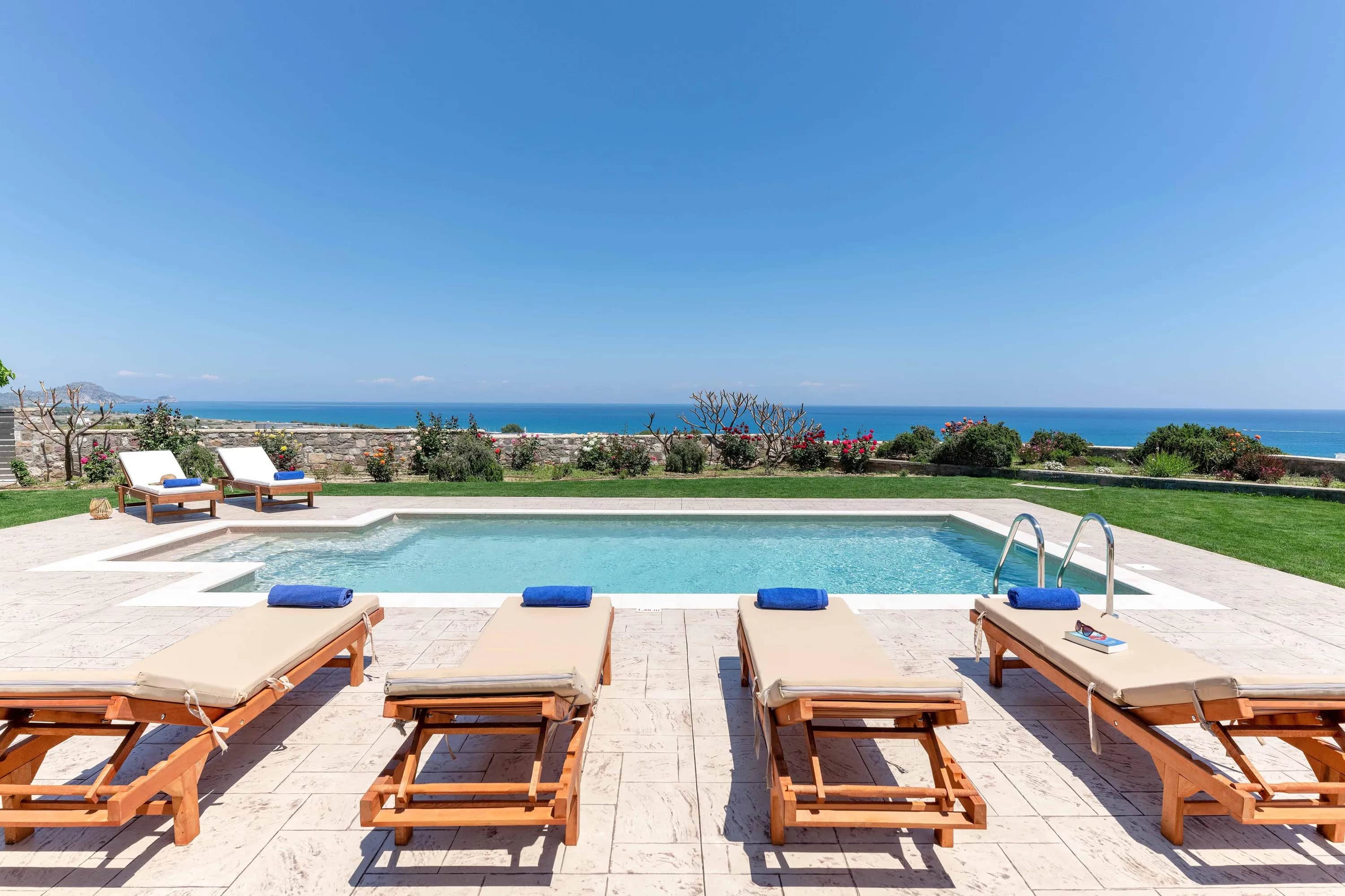 Majestic View Villa  — photo 1