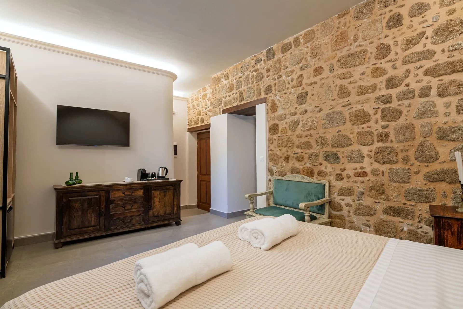 Jivaeri Luxury Suites - Telhines Suite — photo 2