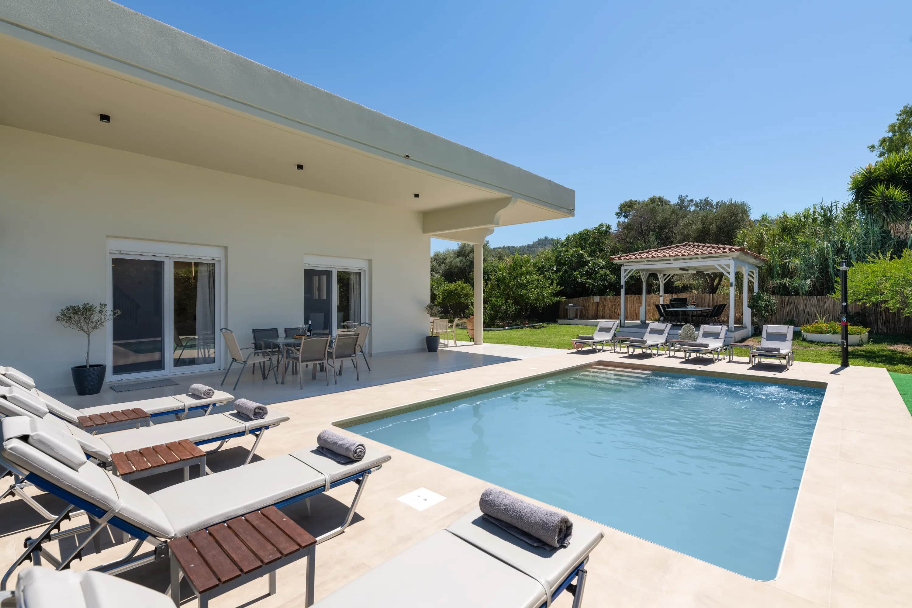 Cielo Hillside Villa — photo 3