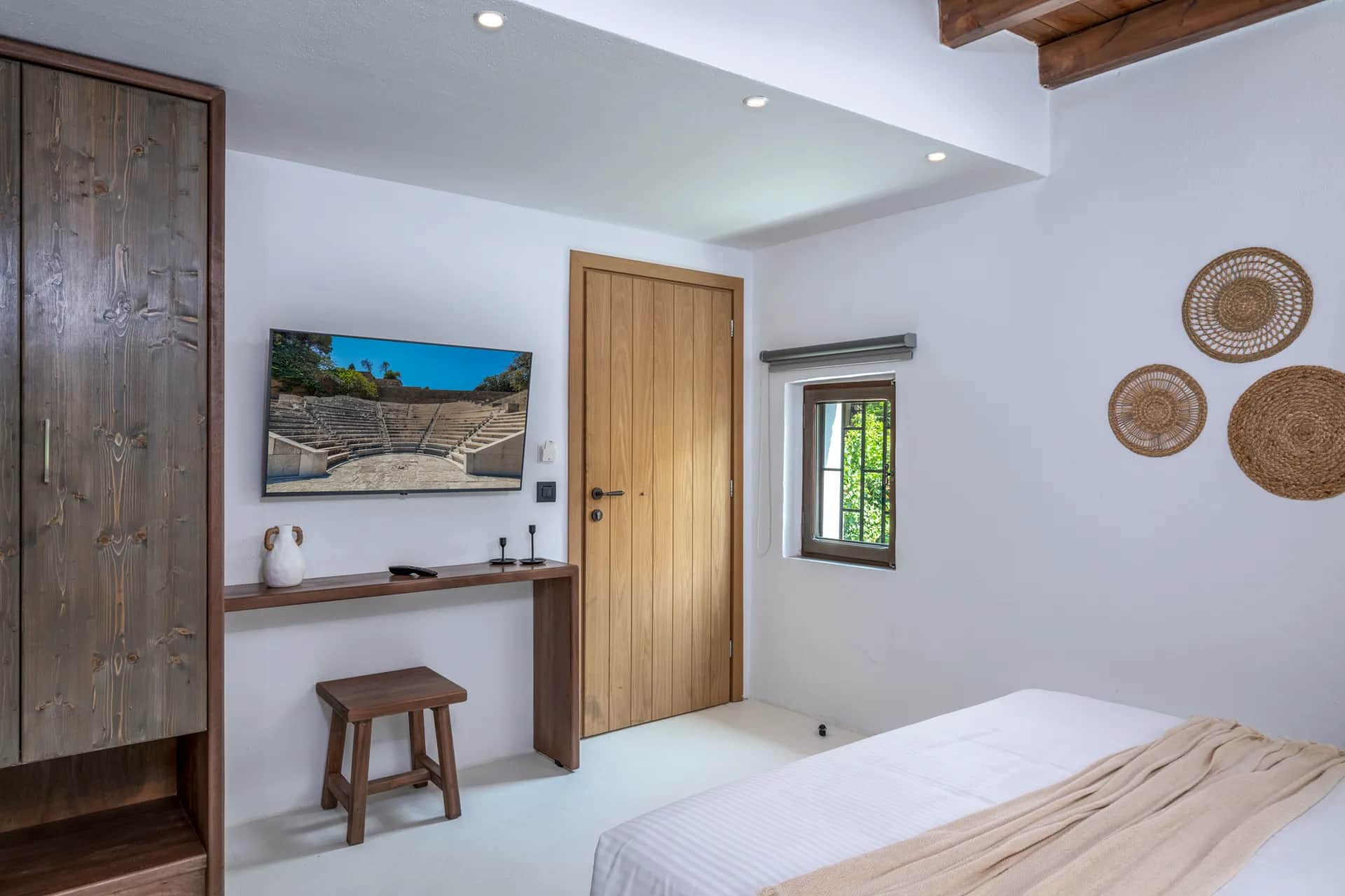 Elia Suites - Suite 2 — photo 2