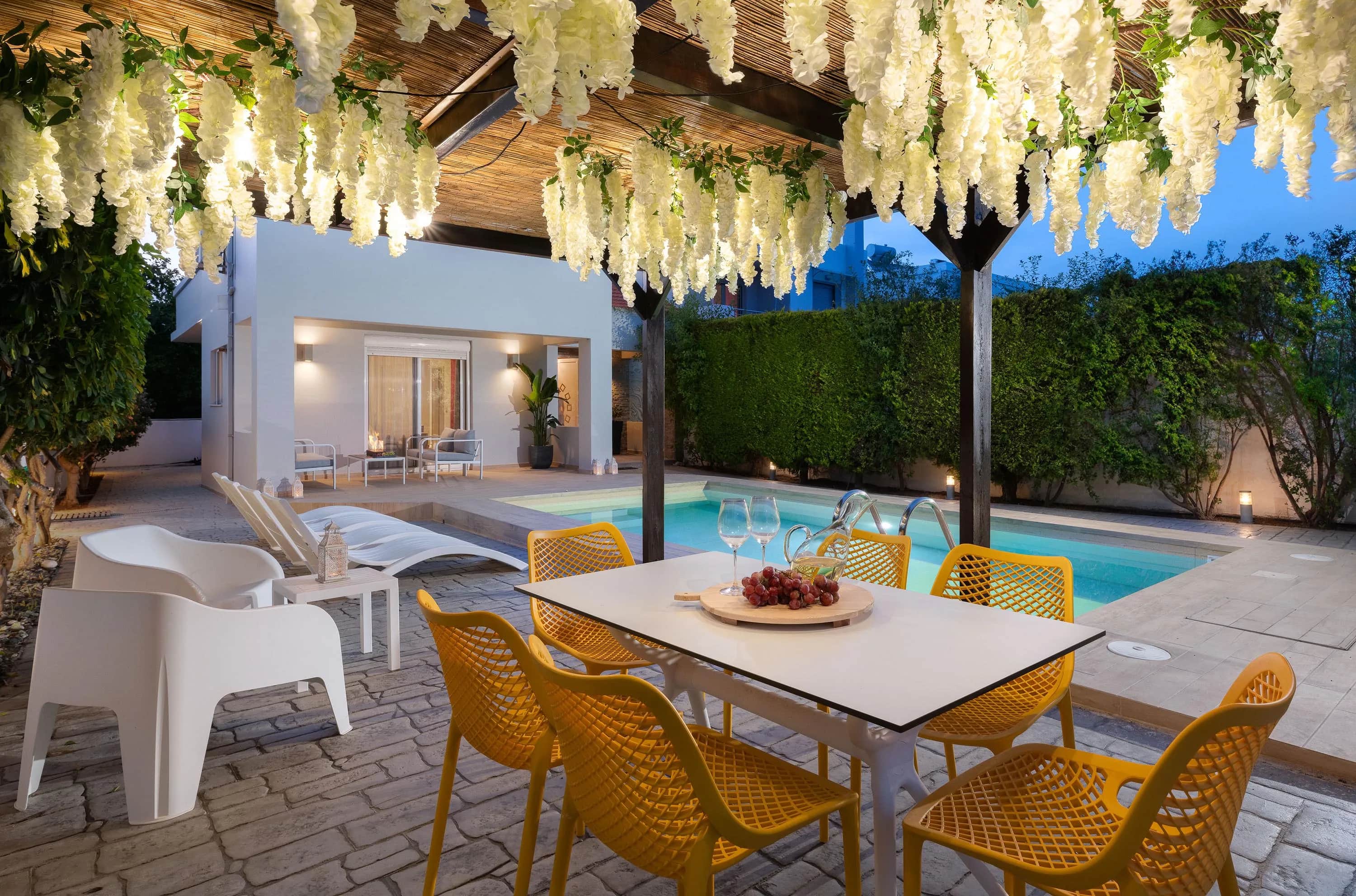 Niovis Villa — photo 2