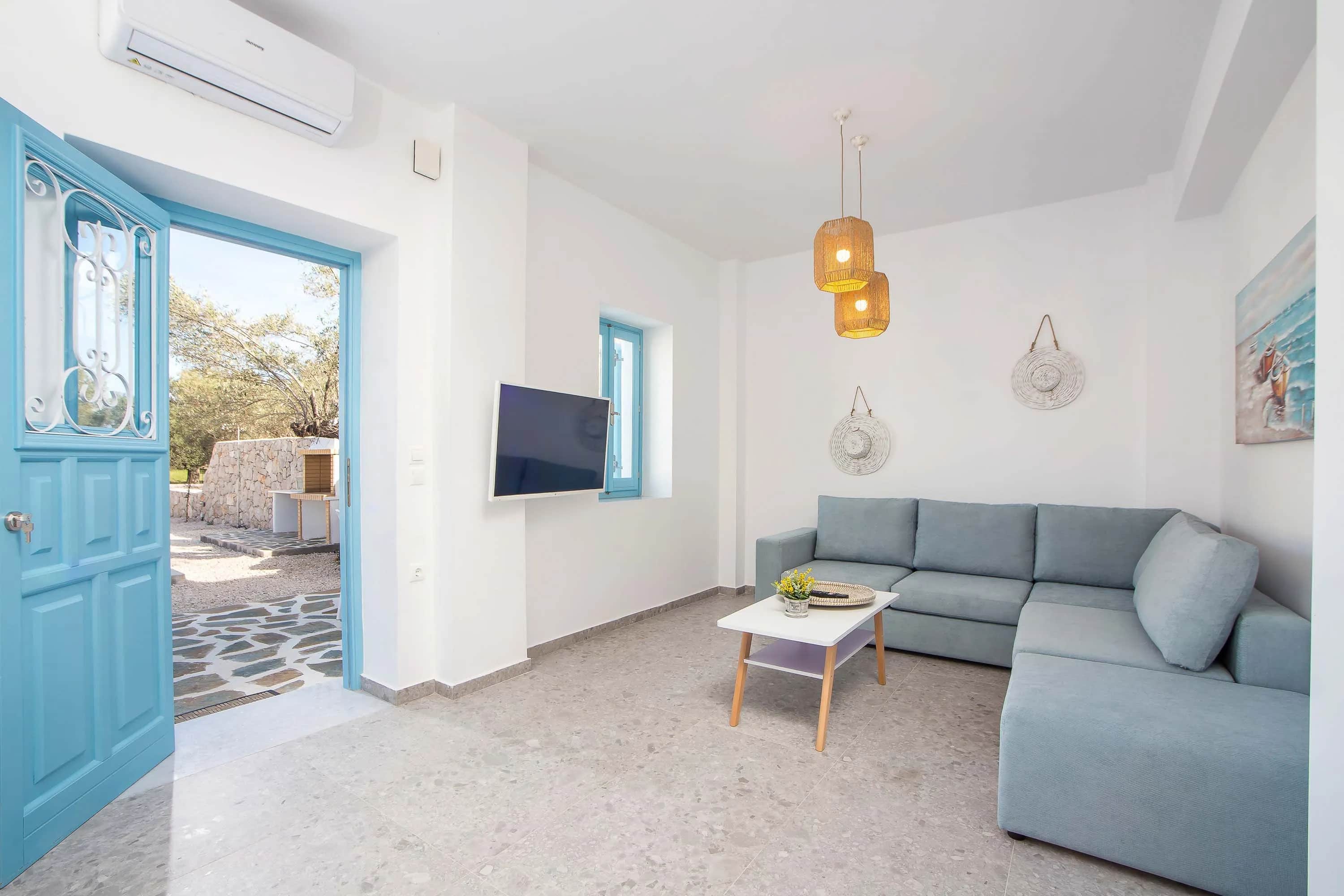 Kalathos Galazio Villa — photo 4