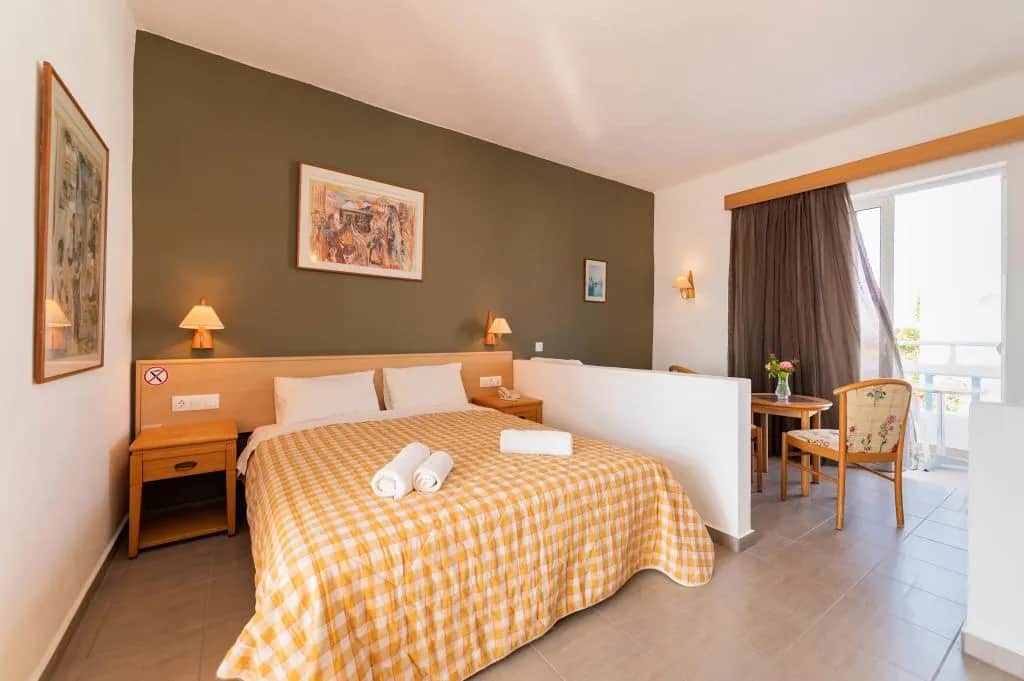 Garden/Pool View-Quadruple - Summer View Hotel, Theologos