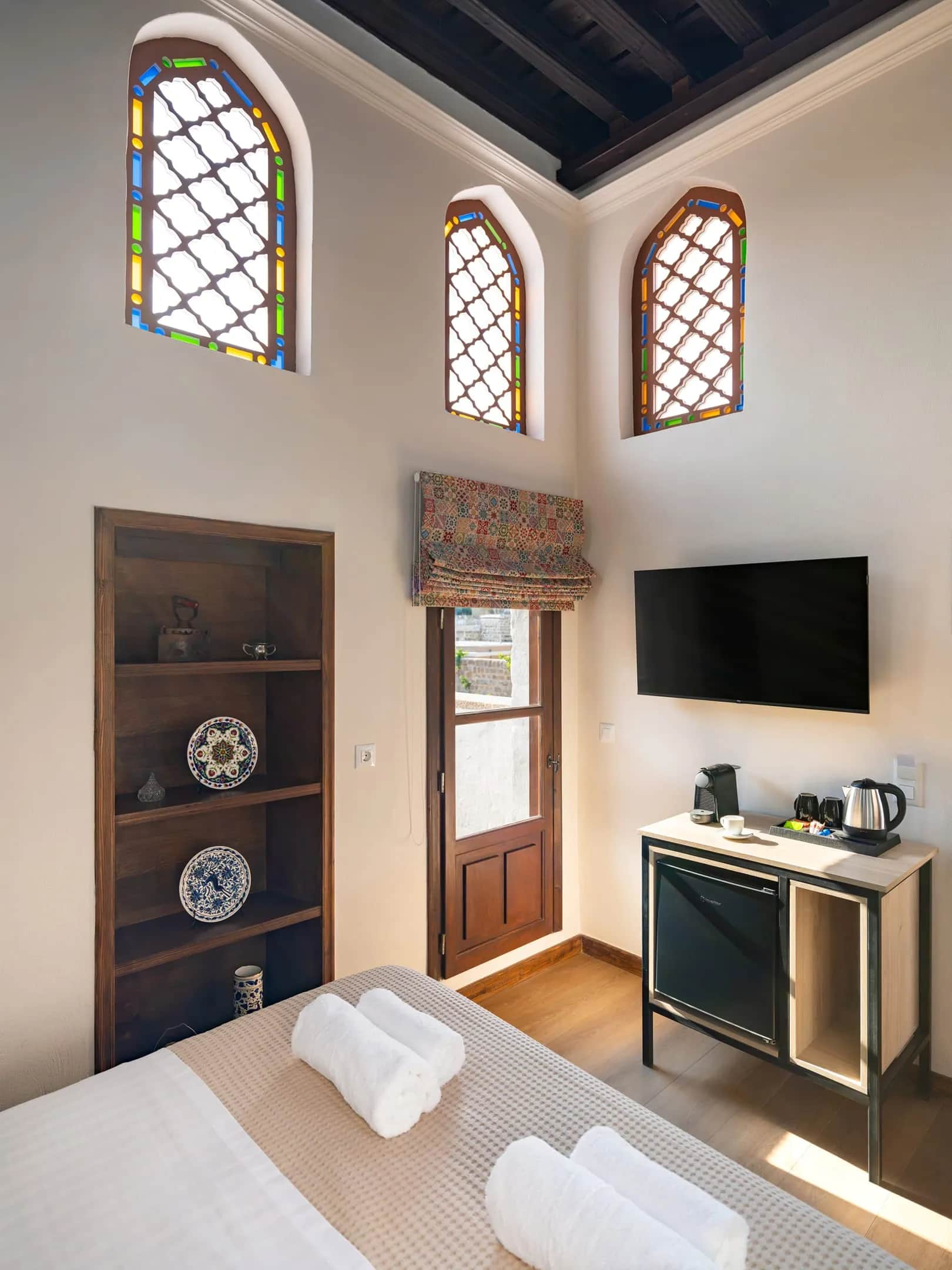 Jivaeri Luxury Suites - Helios Suite — photo 5