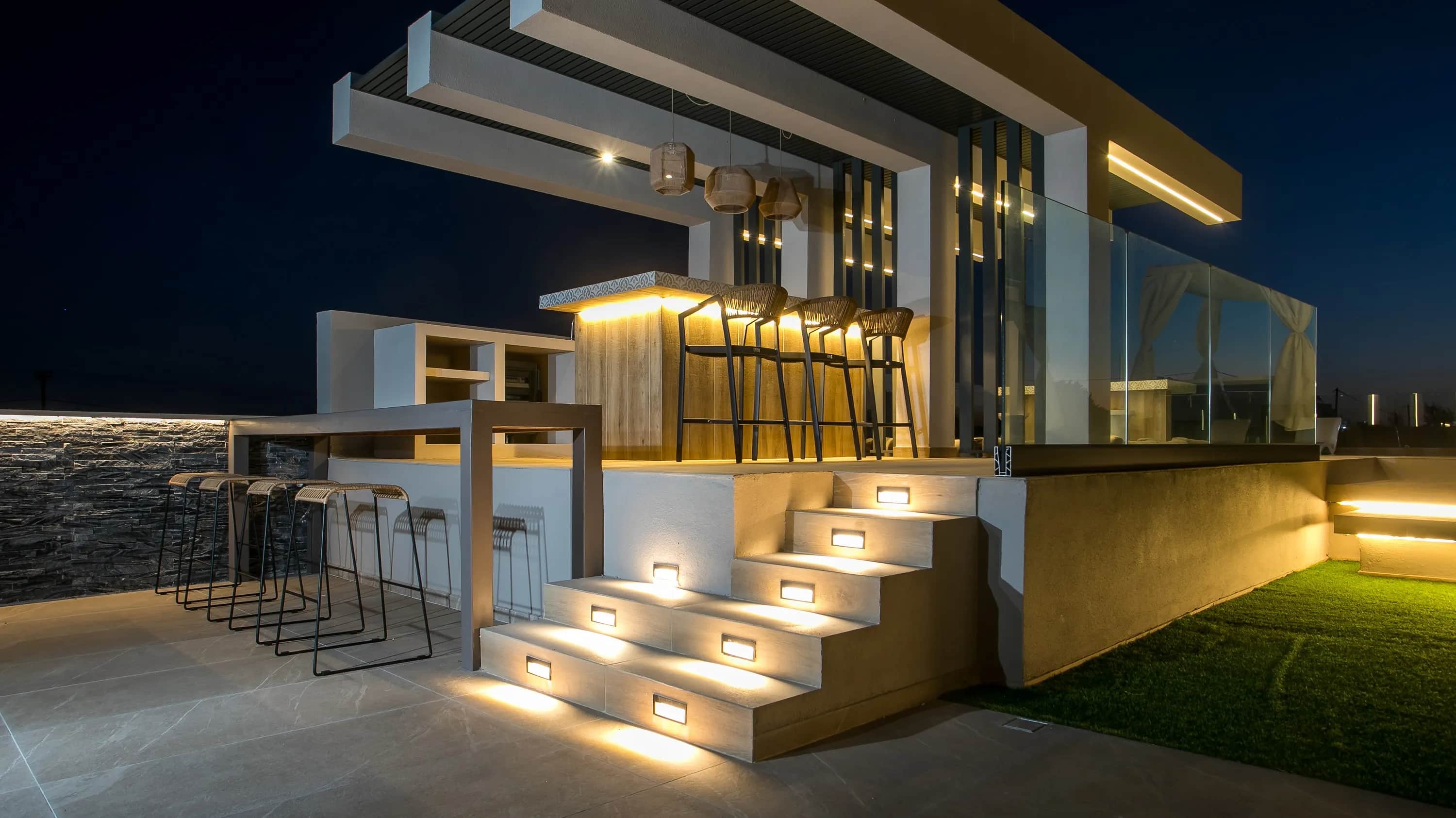 Grand Aqua Luxury Villa by Mintzi — photo 4