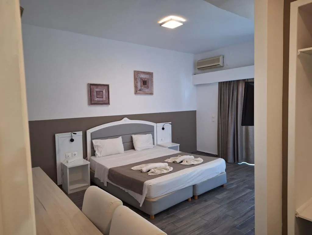 Lido Star Faliraki - Double Room with Garden View, Poseidonos