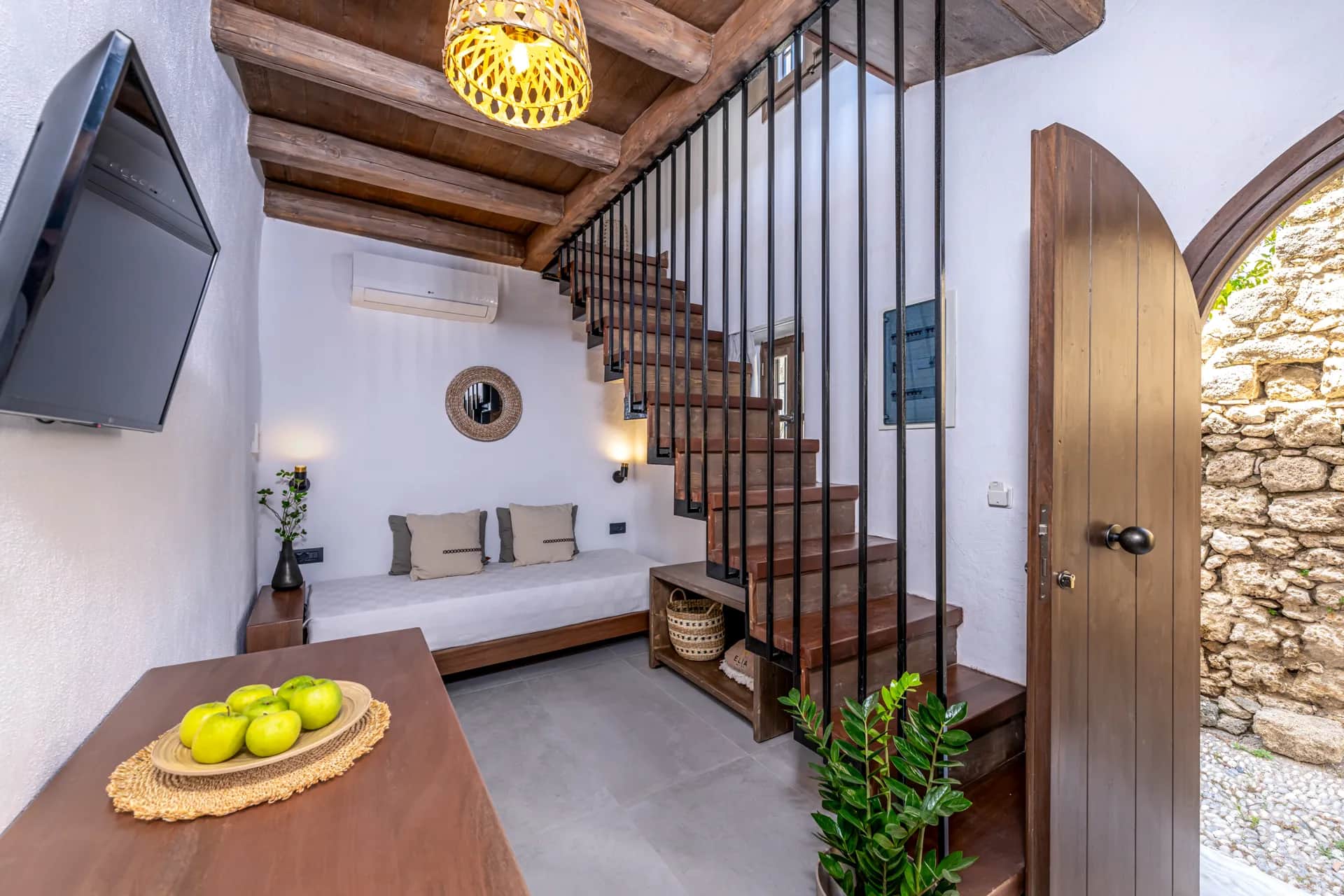 Elia Suites - Suite 5 — photo 2