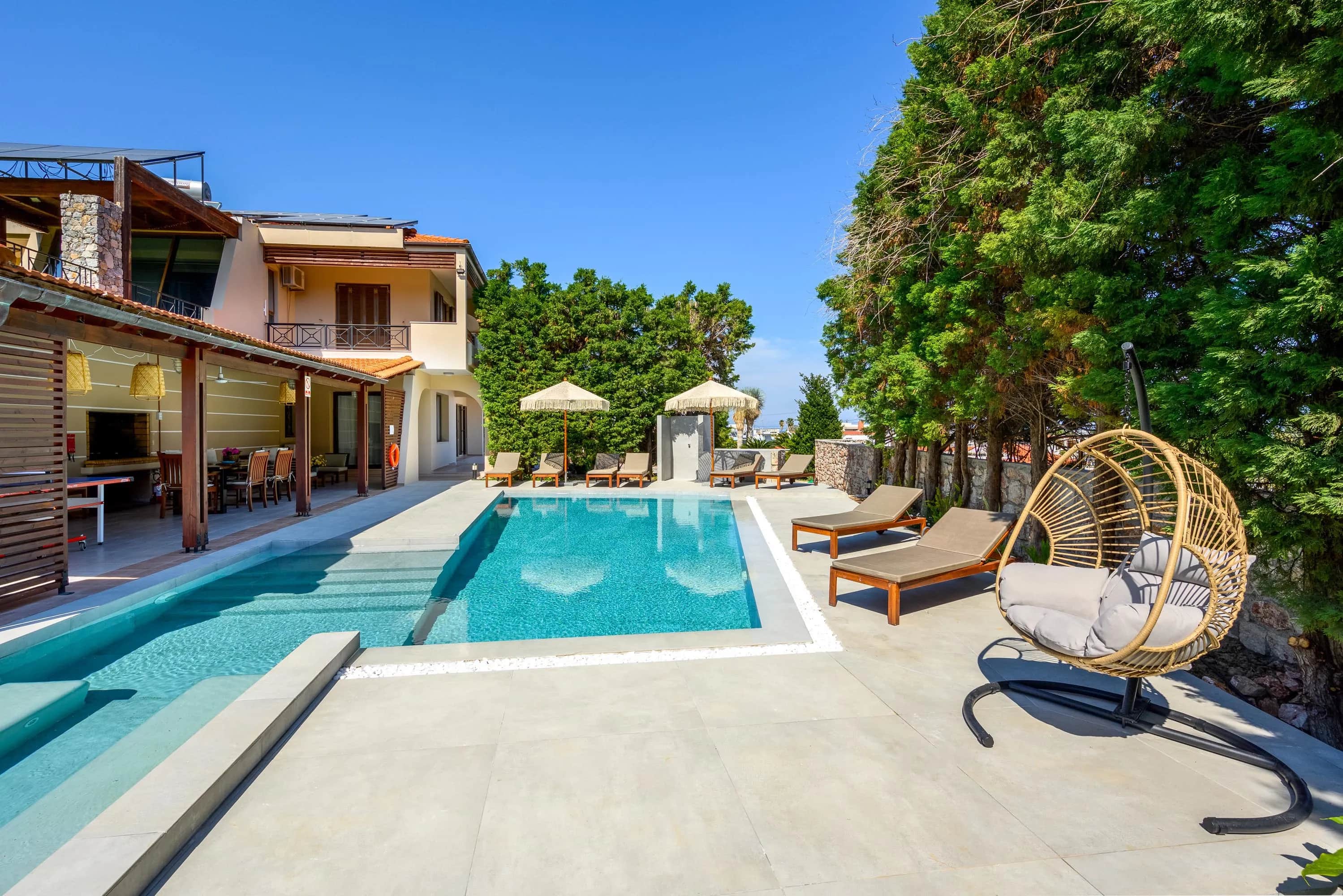 3 Roses Residence — photo 2