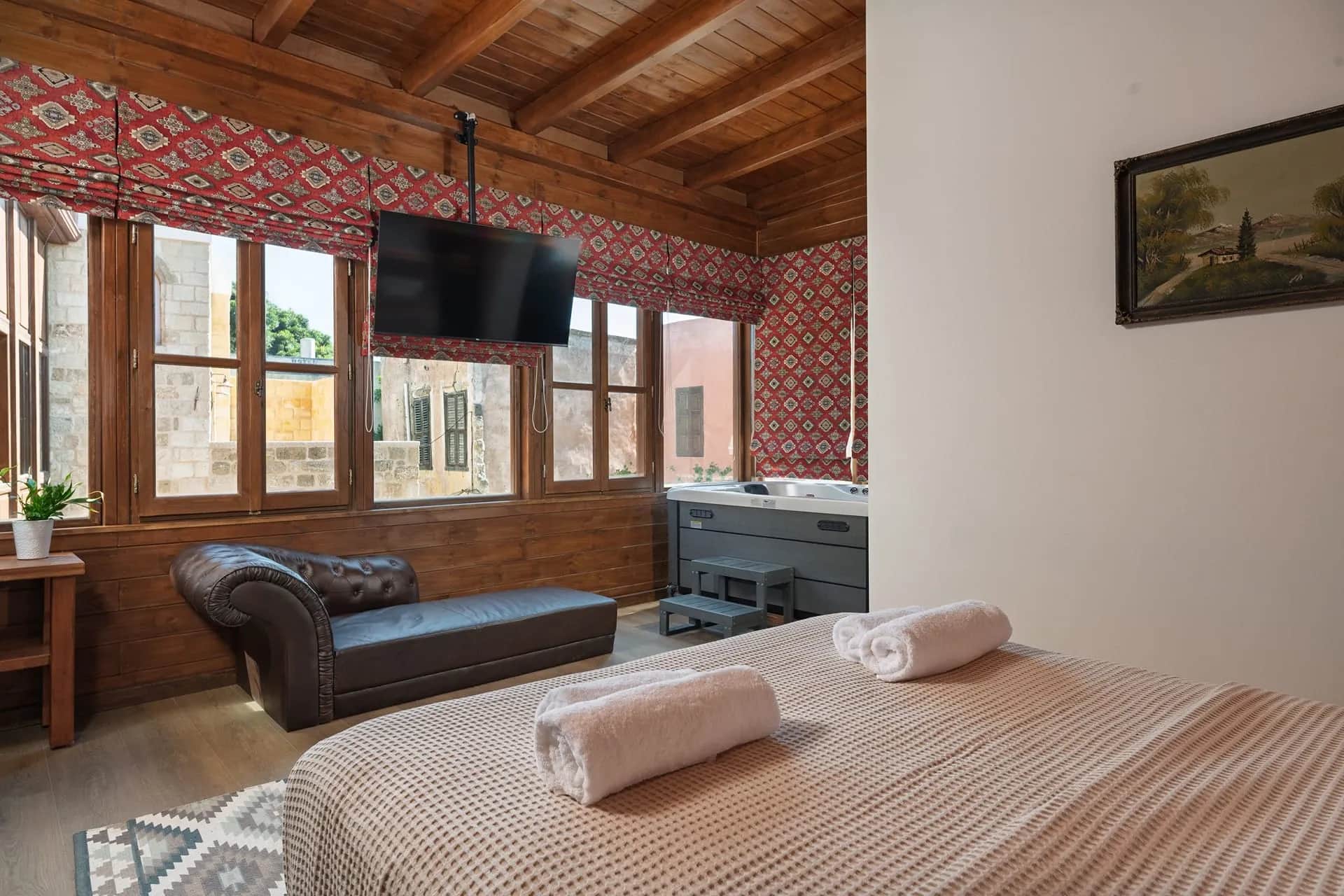 Jivaeri Luxury Suites - Ikaros Suite — photo 2