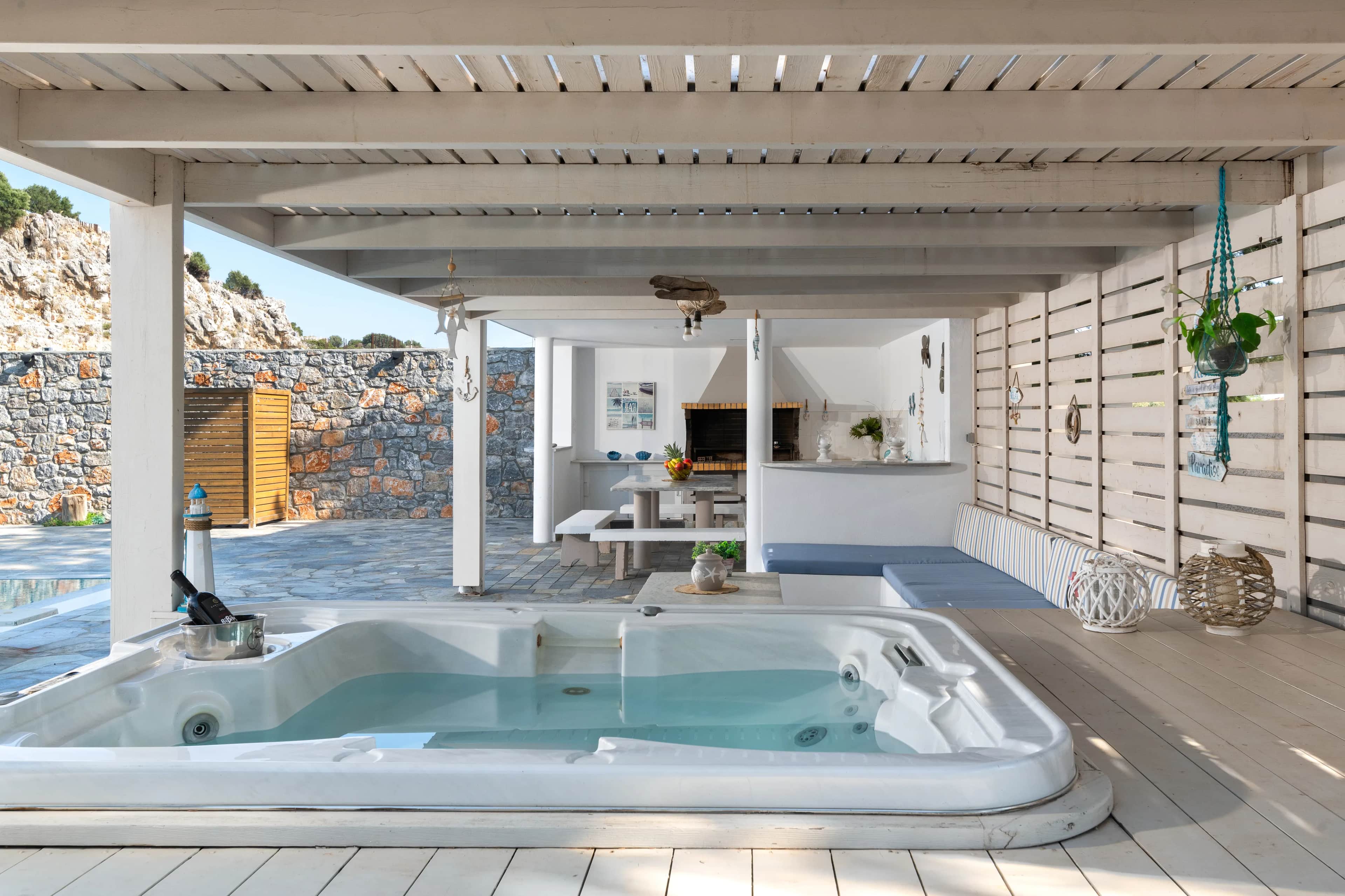 Madia Villa — photo 2