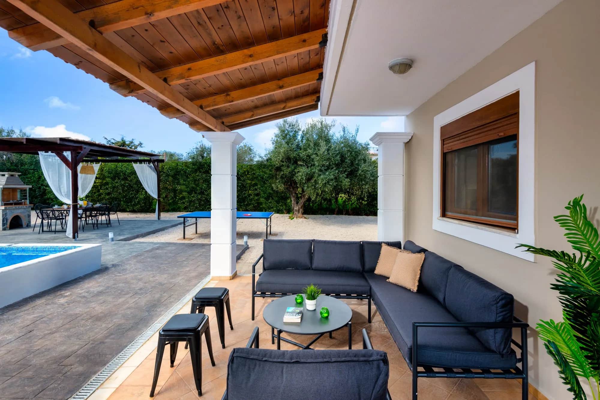 Aileen Villa — photo 5