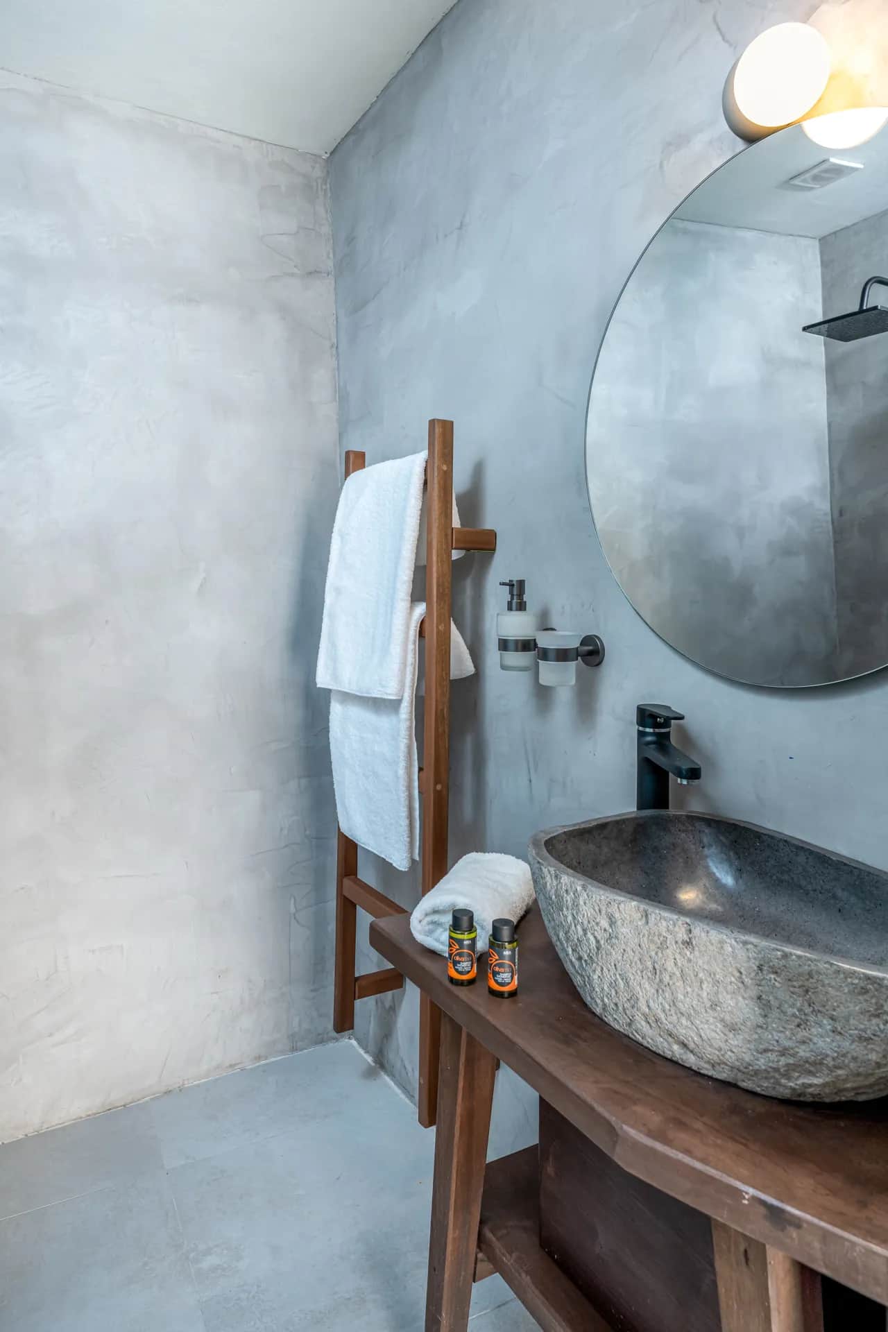 Elia Suites - Suite 5 — photo 4