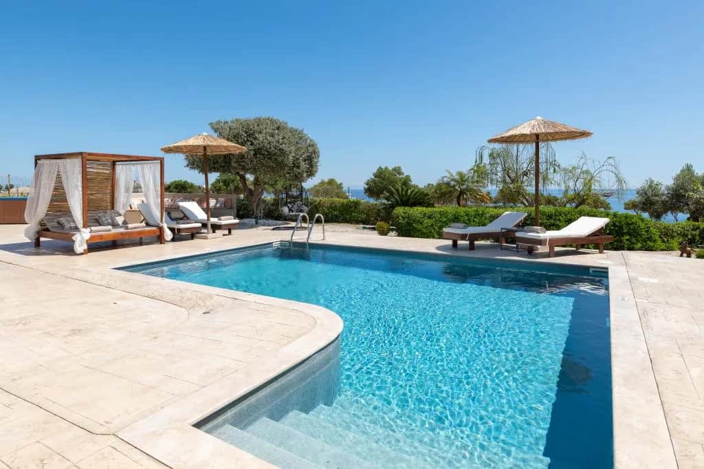 Villa Alia, Stegna