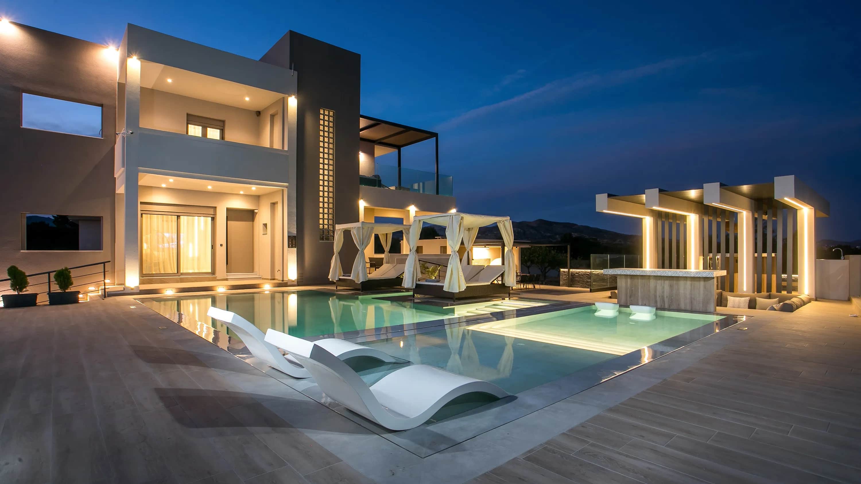 Grand Aqua Luxury Villa by Mintzi — photo 2