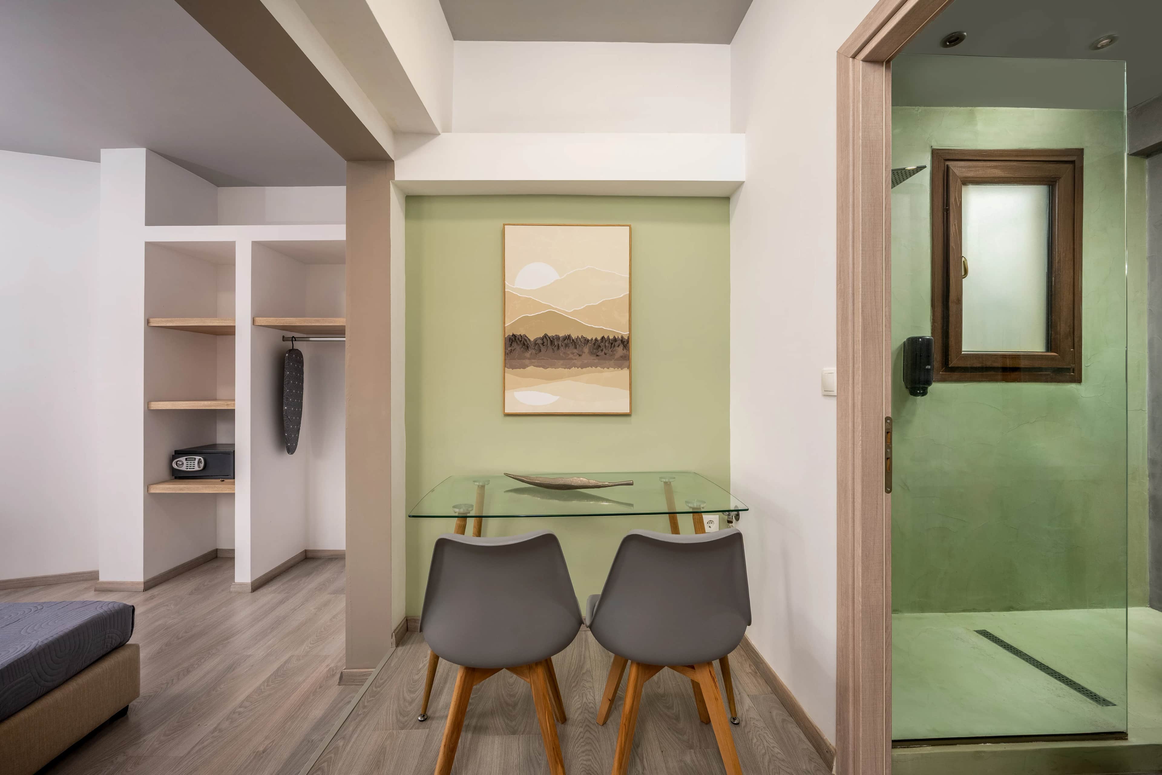 Mulberry Apartments 201 — photo 4
