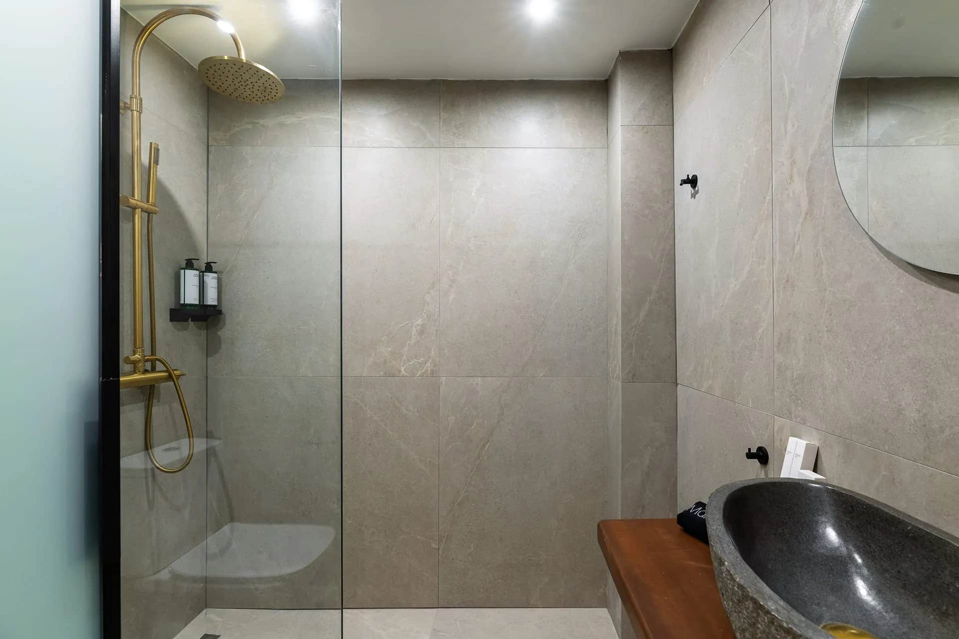 Jivaeri Luxury Suites - Kleovoulos Suite — photo 4