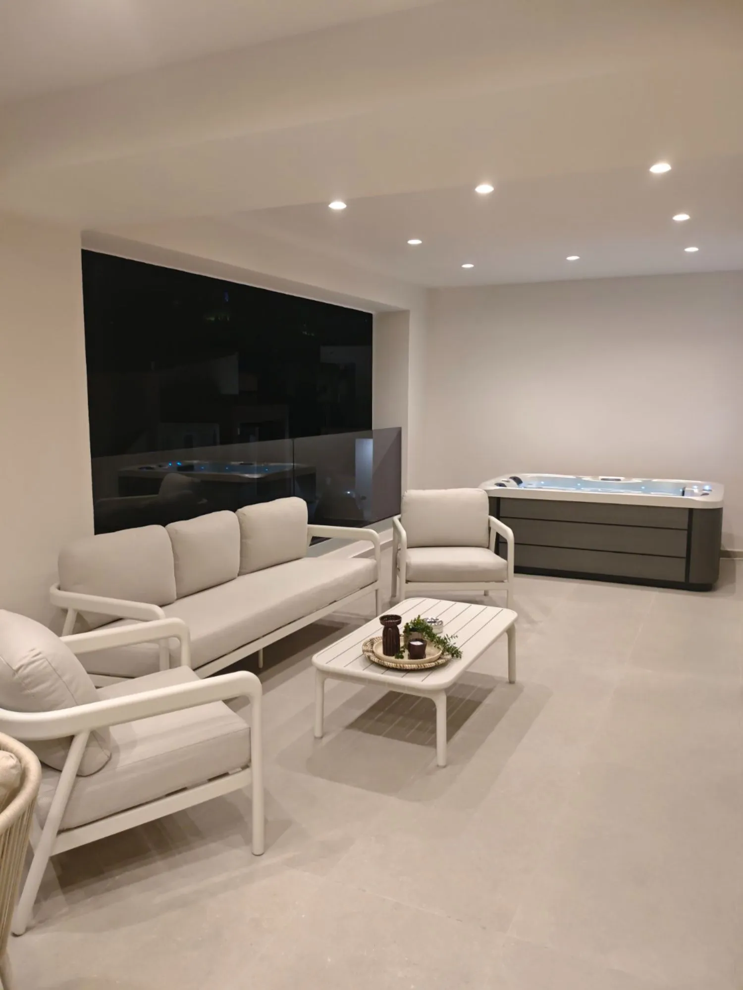 Mirena Exclusive Apartment 3 — photo 2