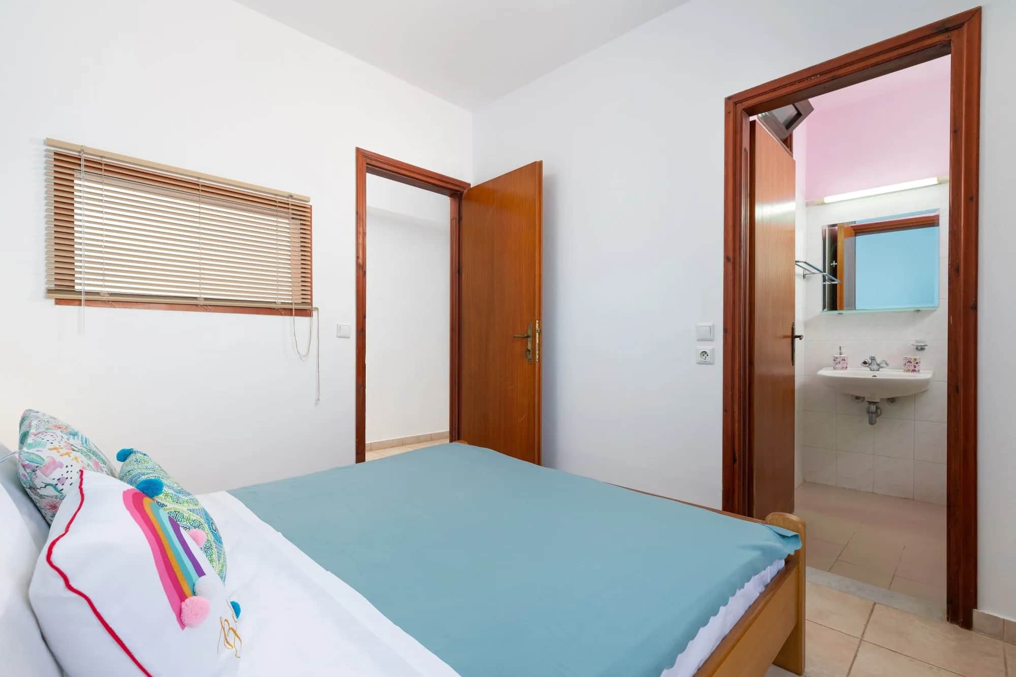 Artoria Apartment 2 — photo 5