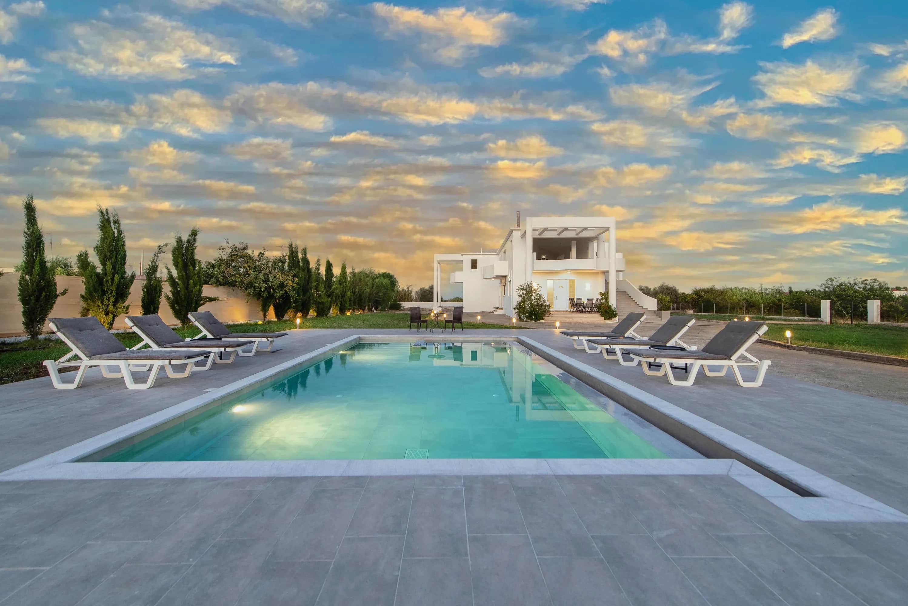 Nikoli Villa — photo 1