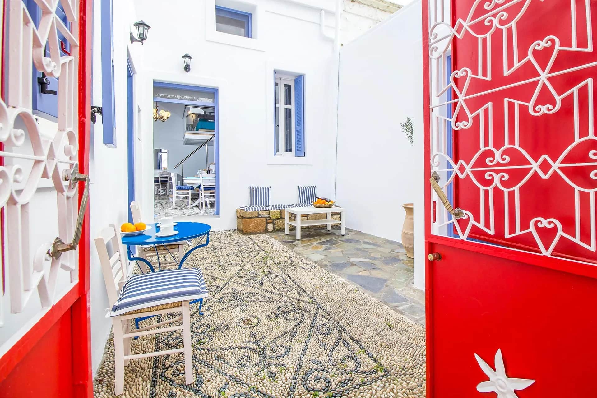 The Red Door in Koskinou — photo 1