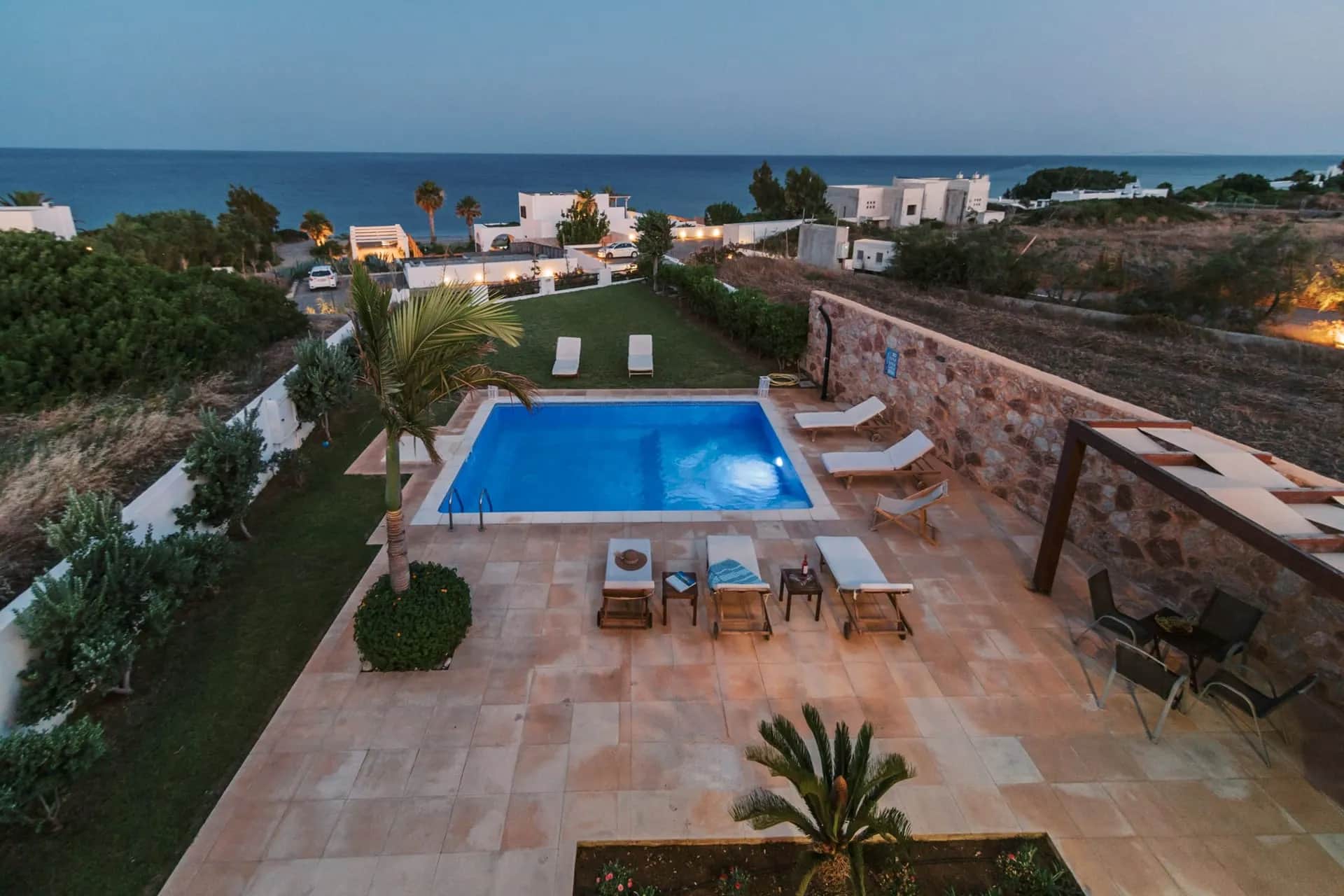 Deep Blue Villa — photo 2