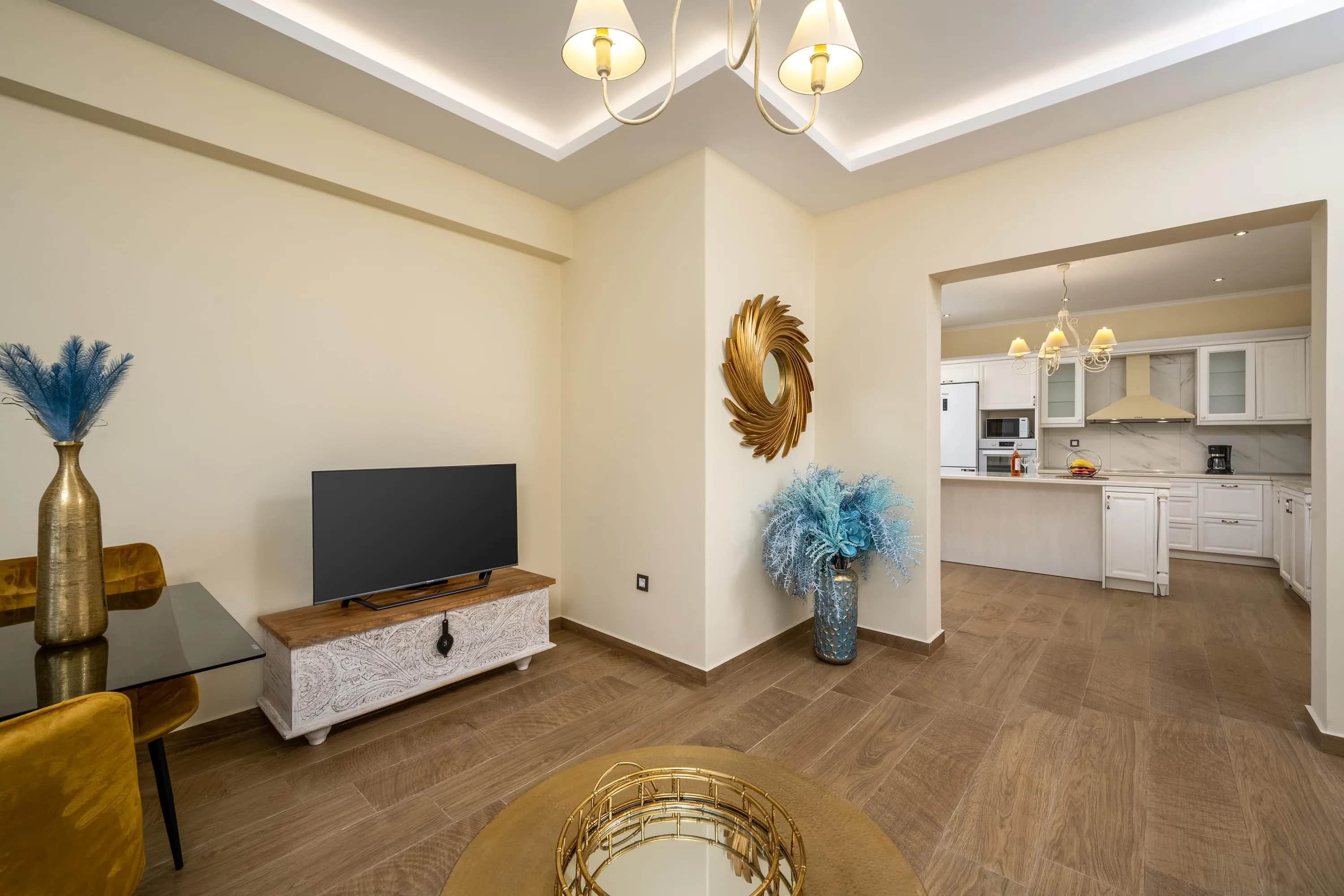 J.O House — photo 3