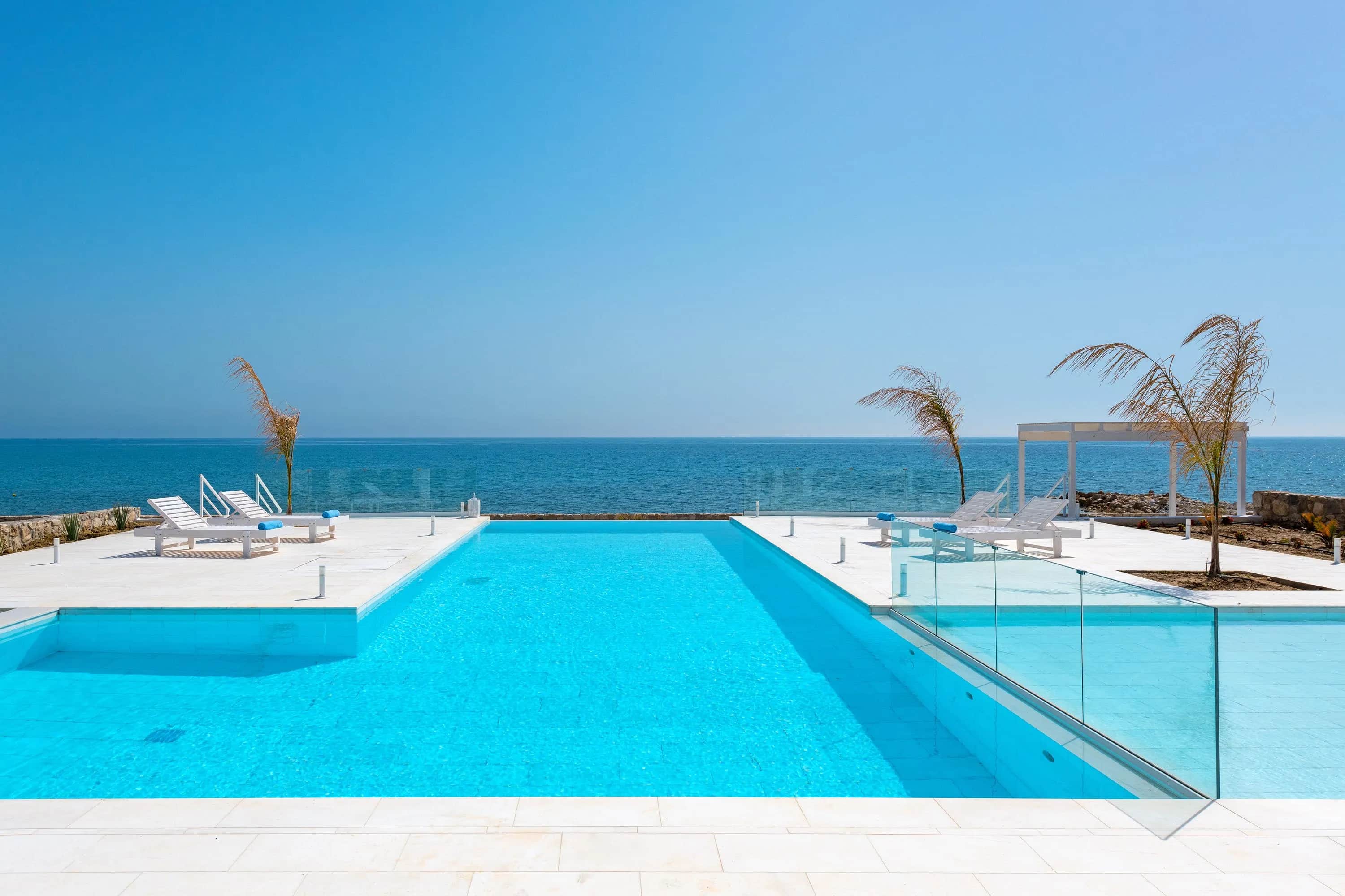 Maria Beachfront Villa — photo 2