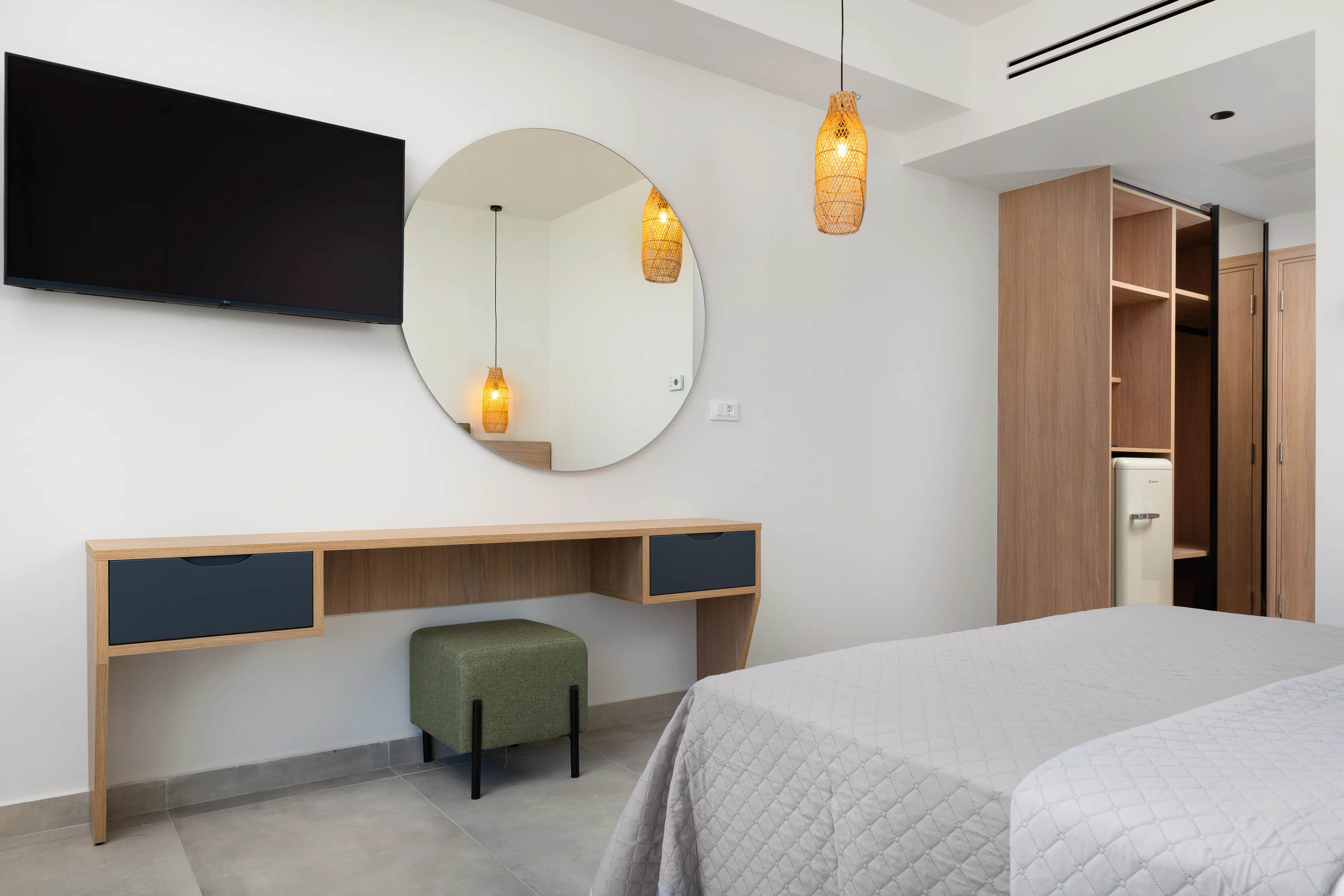 Lux Side Sea View - Aquarius Beach Hotel — photo 3