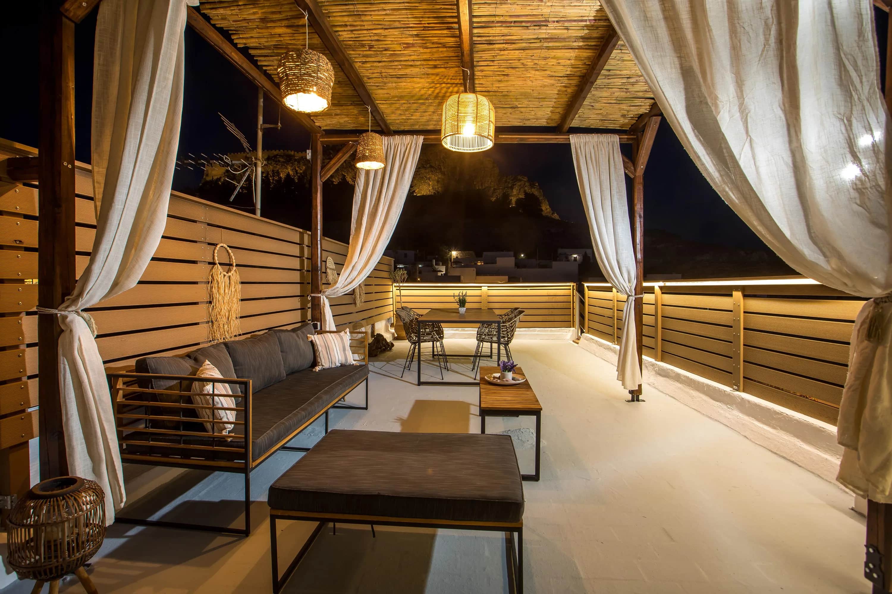 Bliss Luxury Suites - Water — photo 3