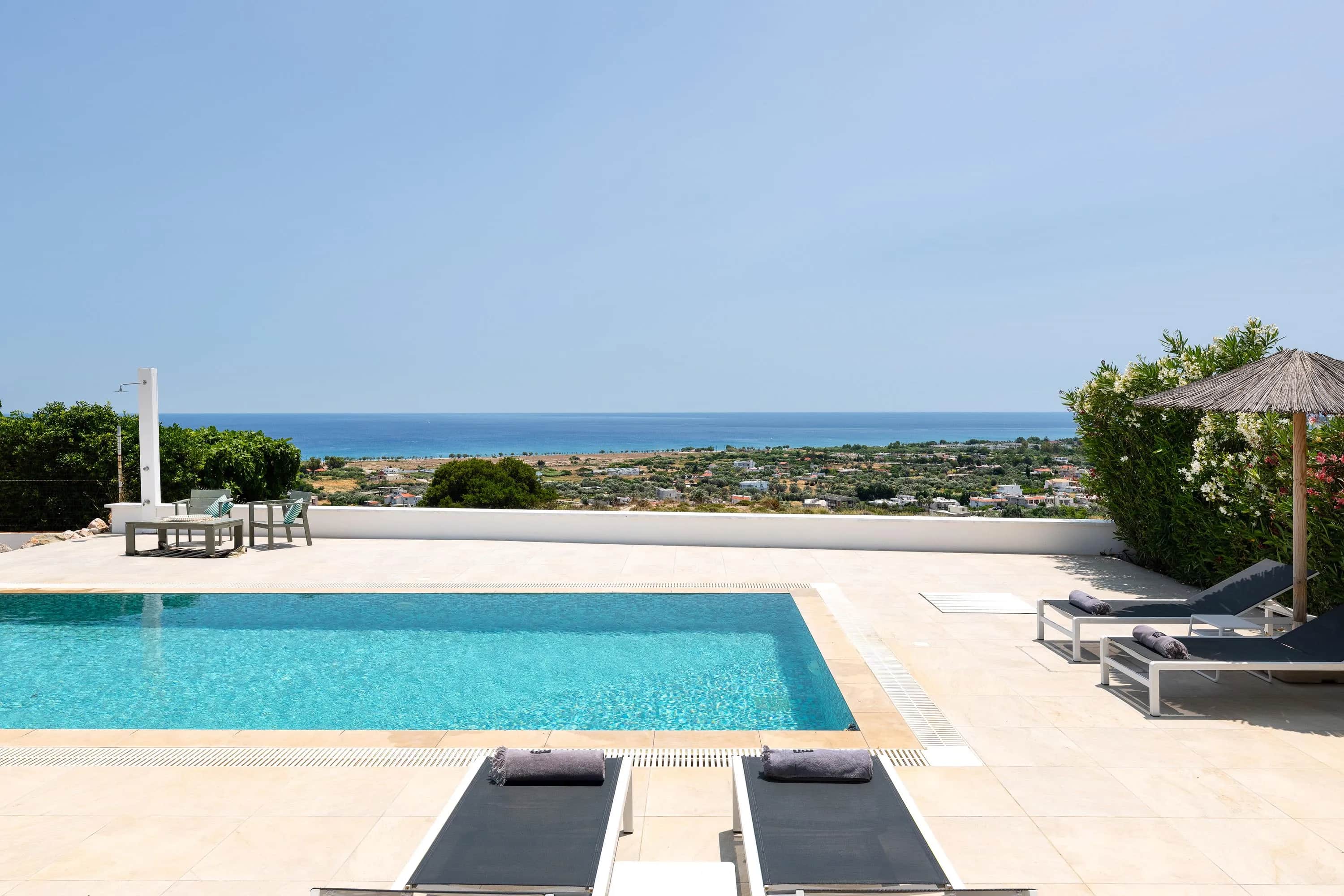 Hill & Sea View White Pearl — photo 4