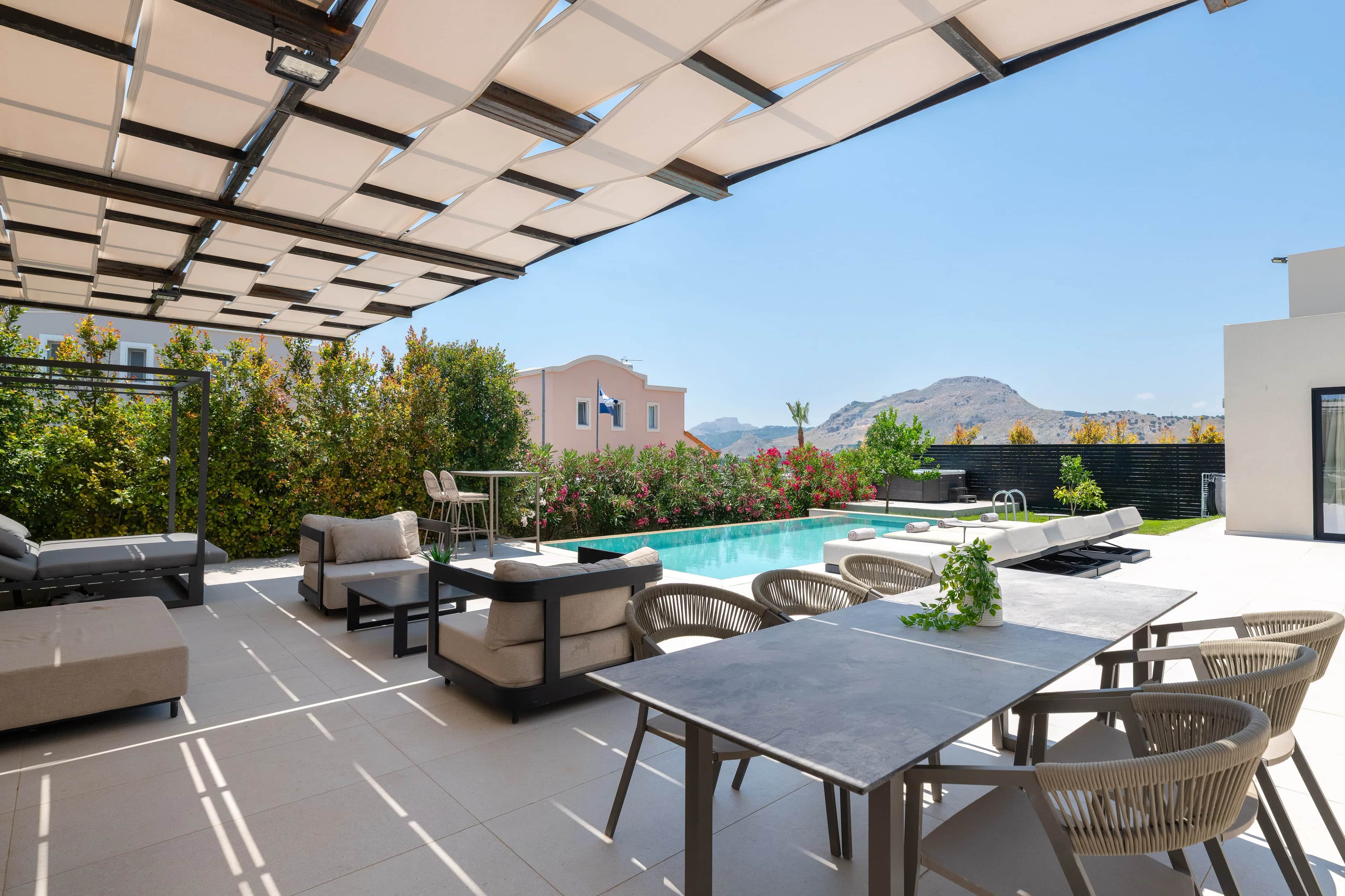 Trapezia Luxury Living - Garnet — photo 5