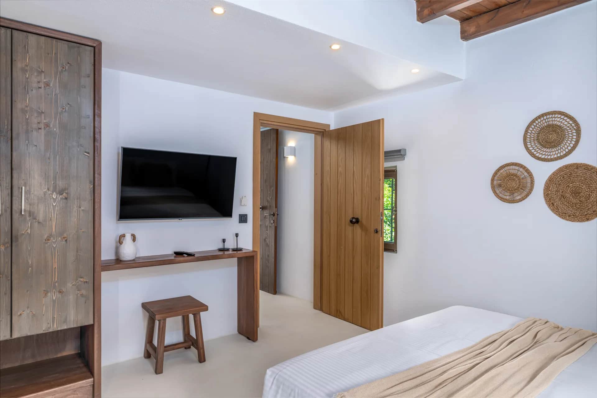Elia Suites - Suite 2 — photo 3