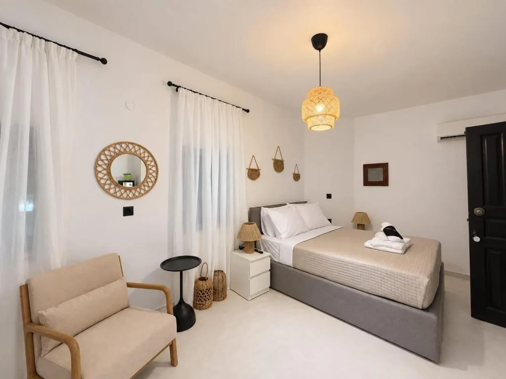 Eternel Room 4, Lindos