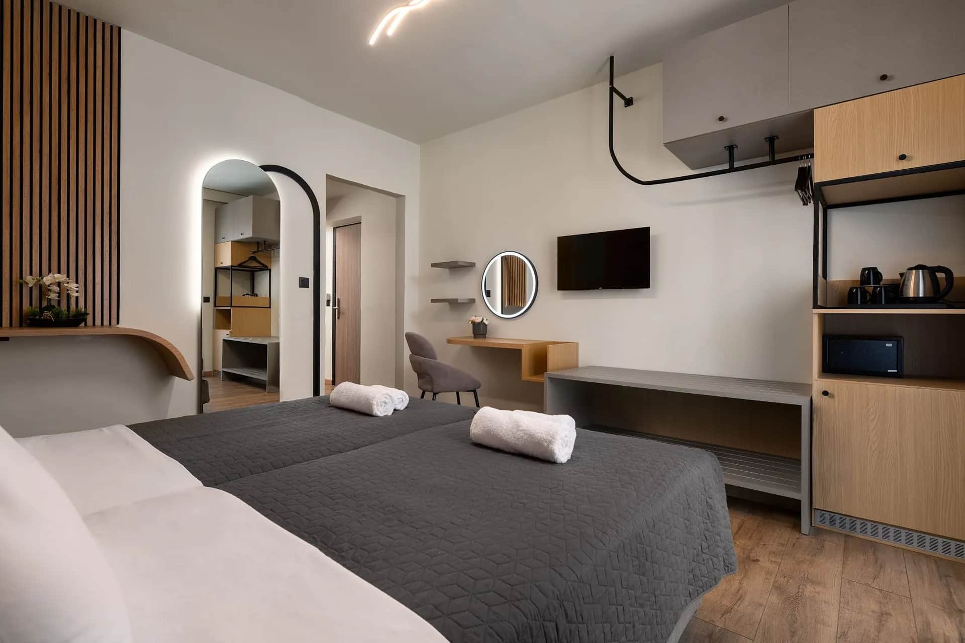 Santa Maria City Hotel - Triple Room with Balcony — photo 1