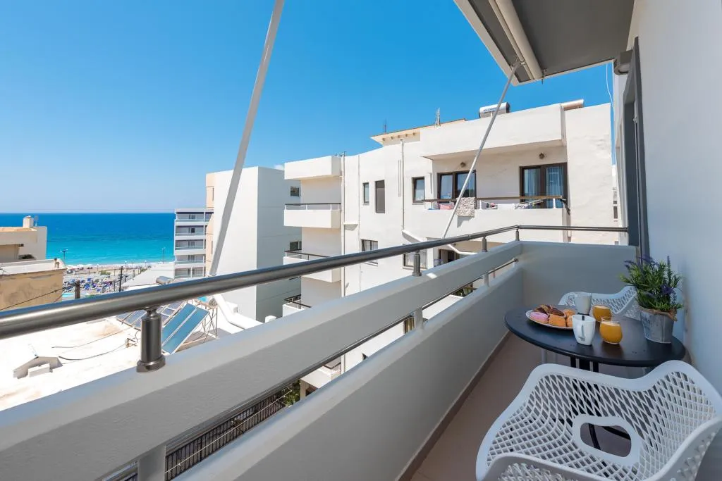 Sea and the City-Theros Apartment, Rhodes City
