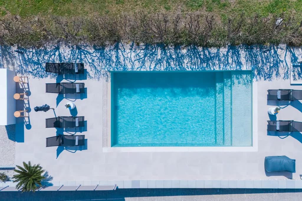 YVE Residence, Treis