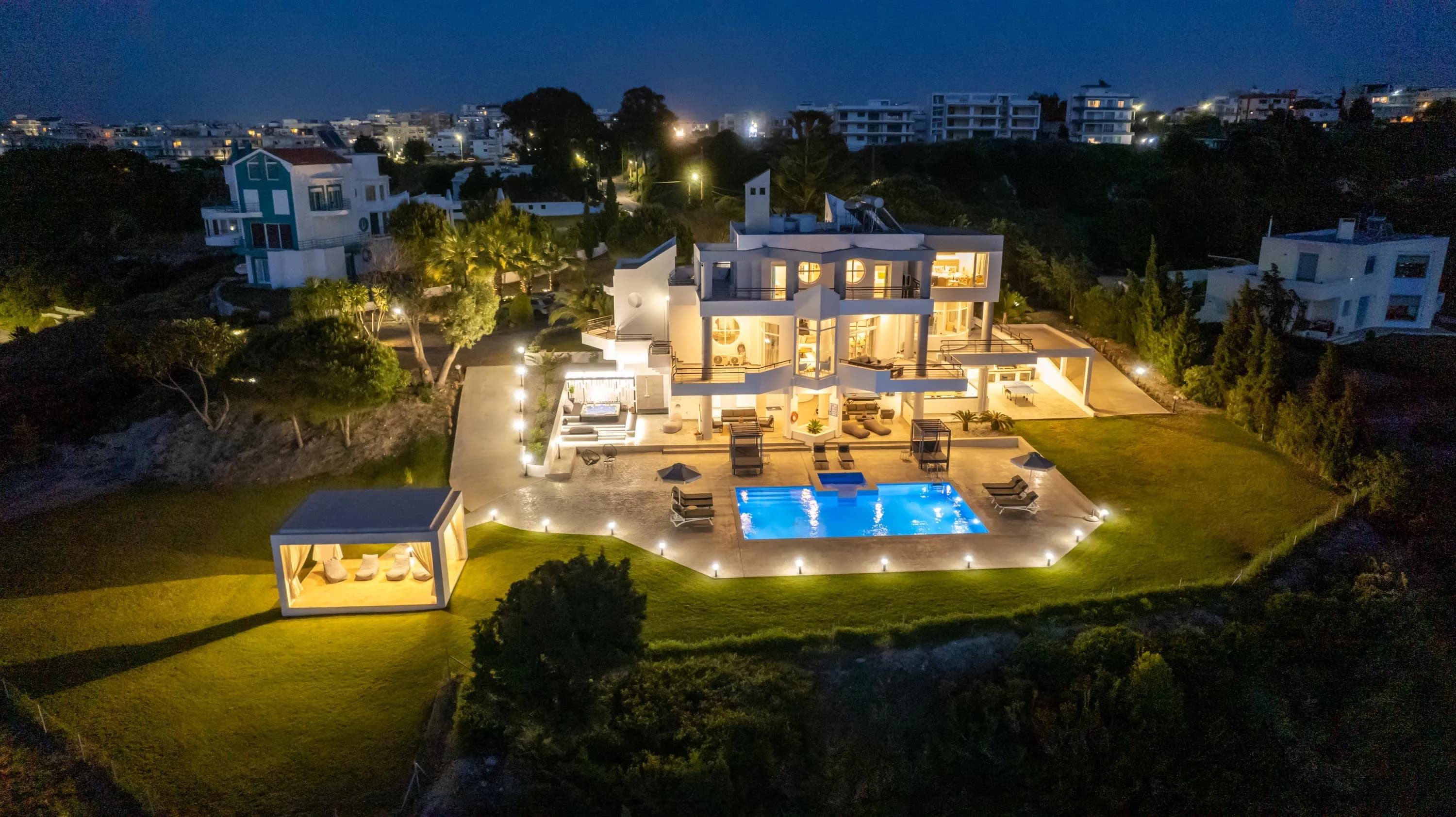 Monte Smith Grand Luxury Villa — photo 2