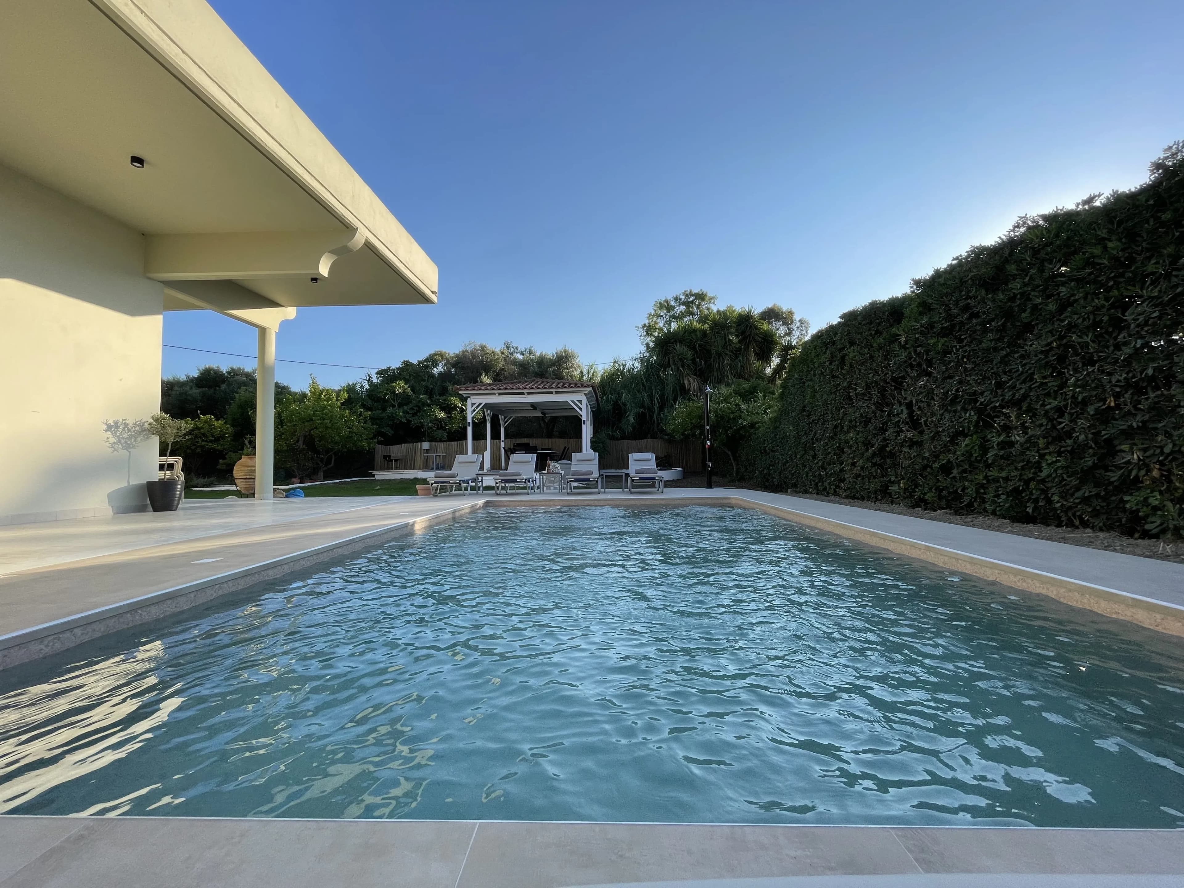 Cielo Hillside Villa — photo 1