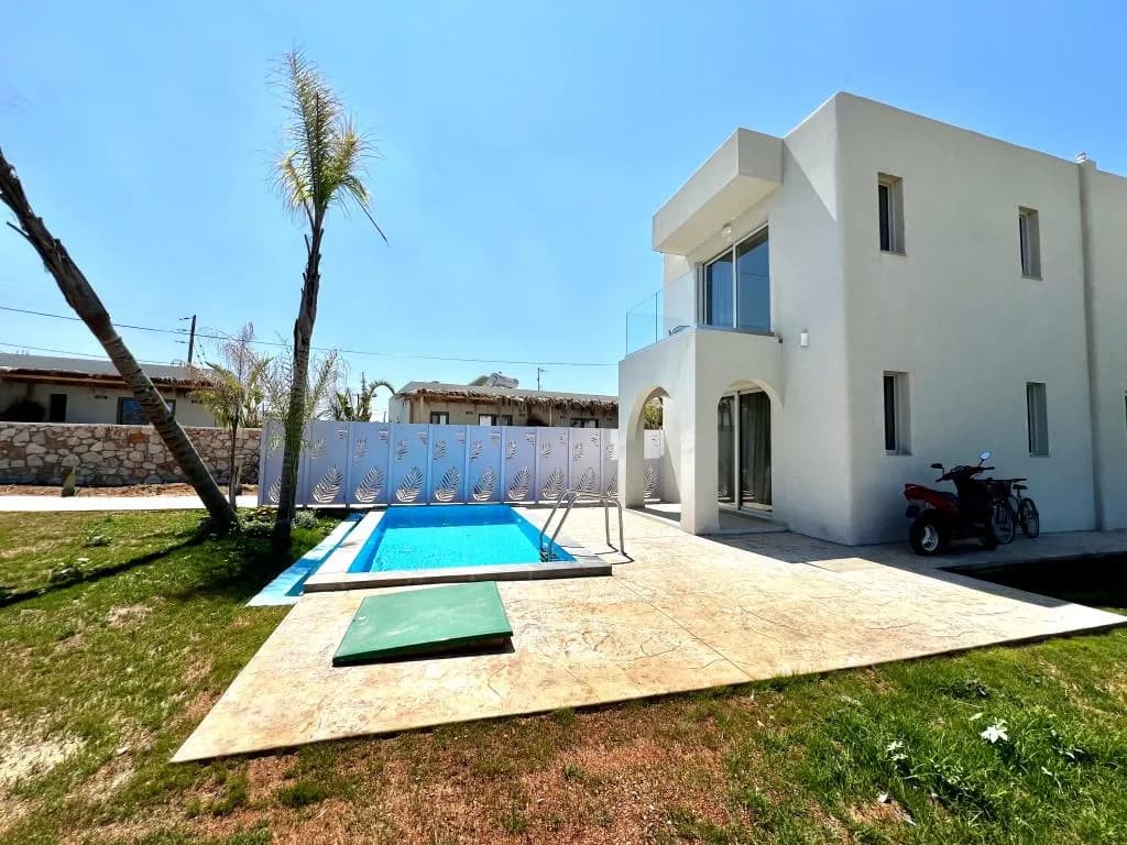 Le Palme Beach Rhodes - Mountain View Pool Villa, Charaki