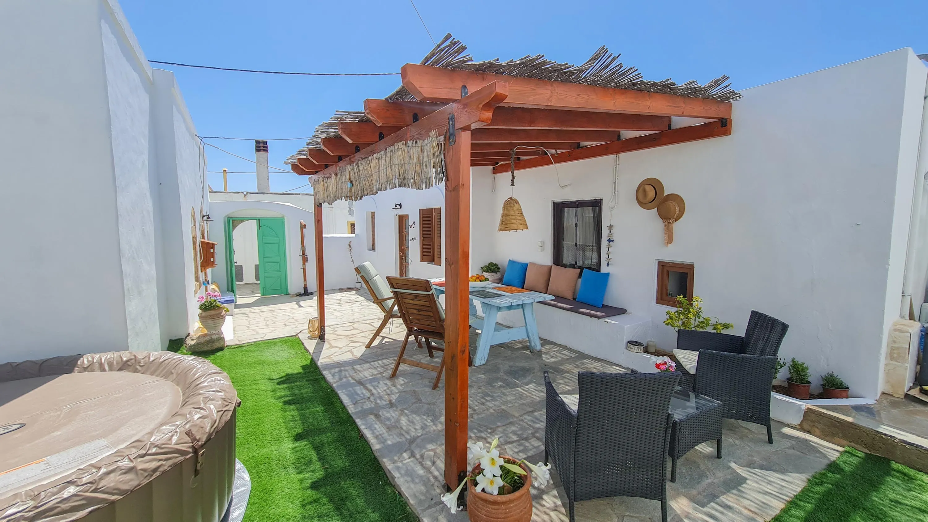 Lefko House — photo 1
