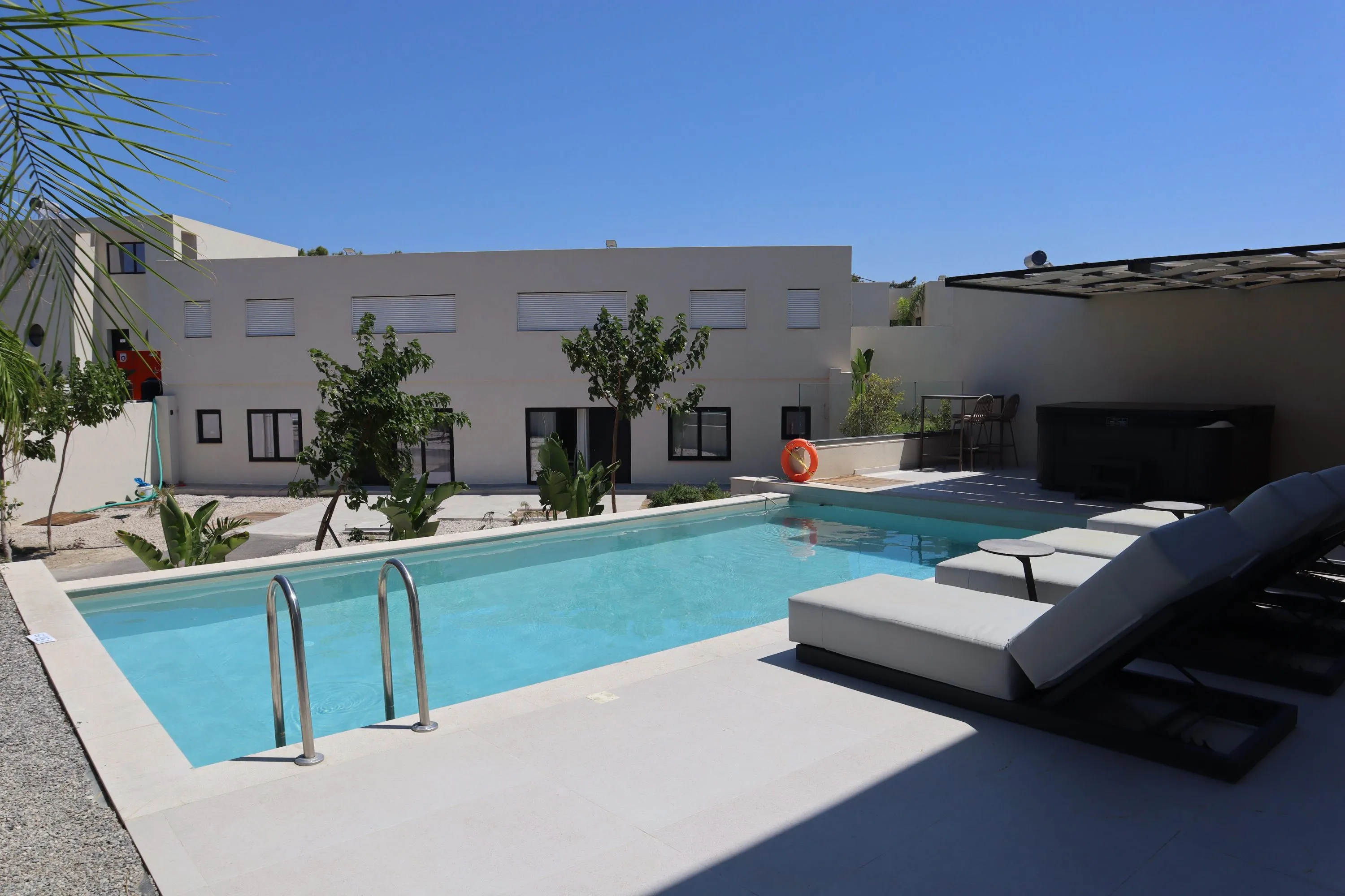 Trapezia Luxury Living - Emerald — photo 2