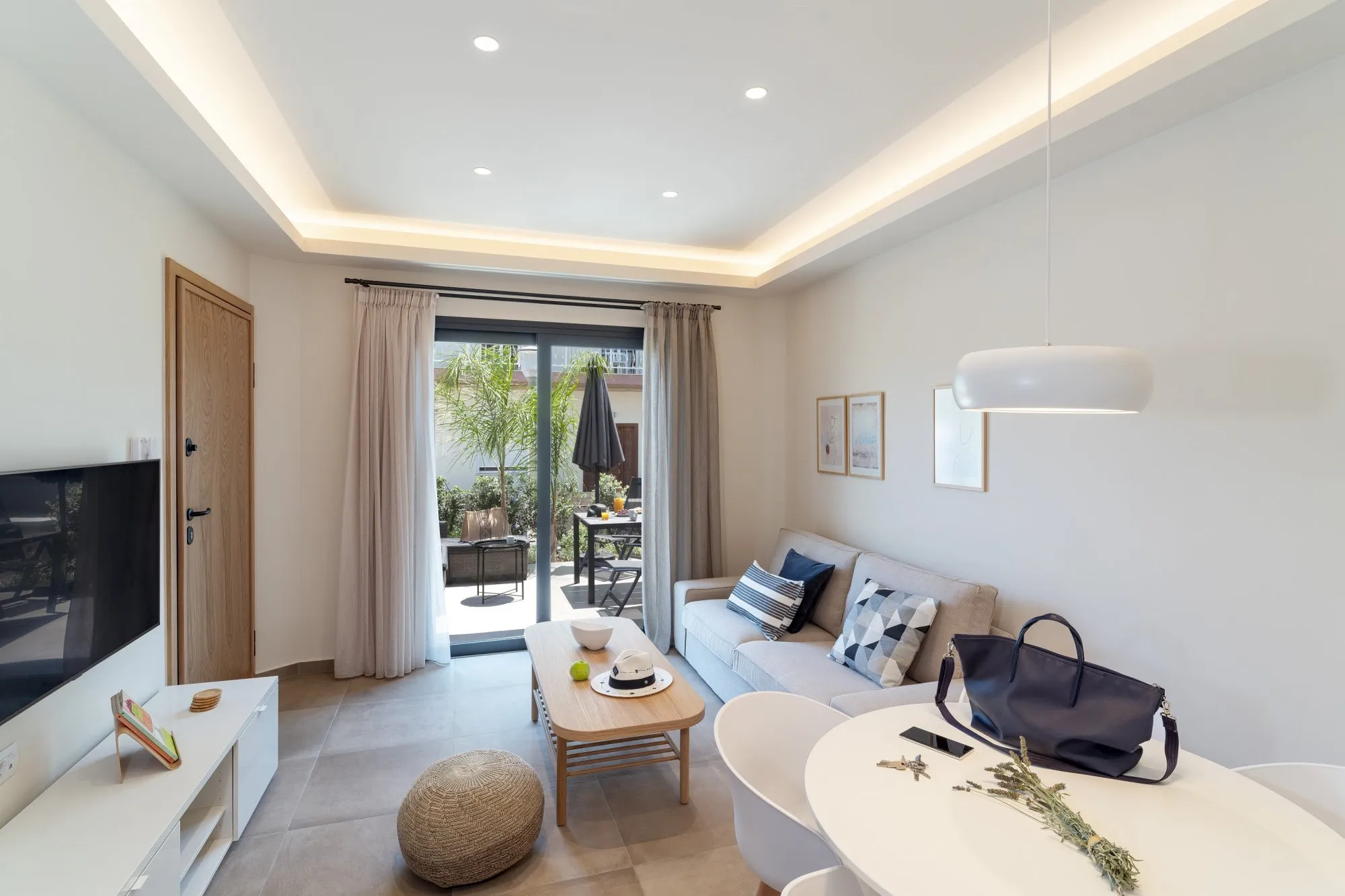 Lucian City Apartments - Narcissus — photo 5