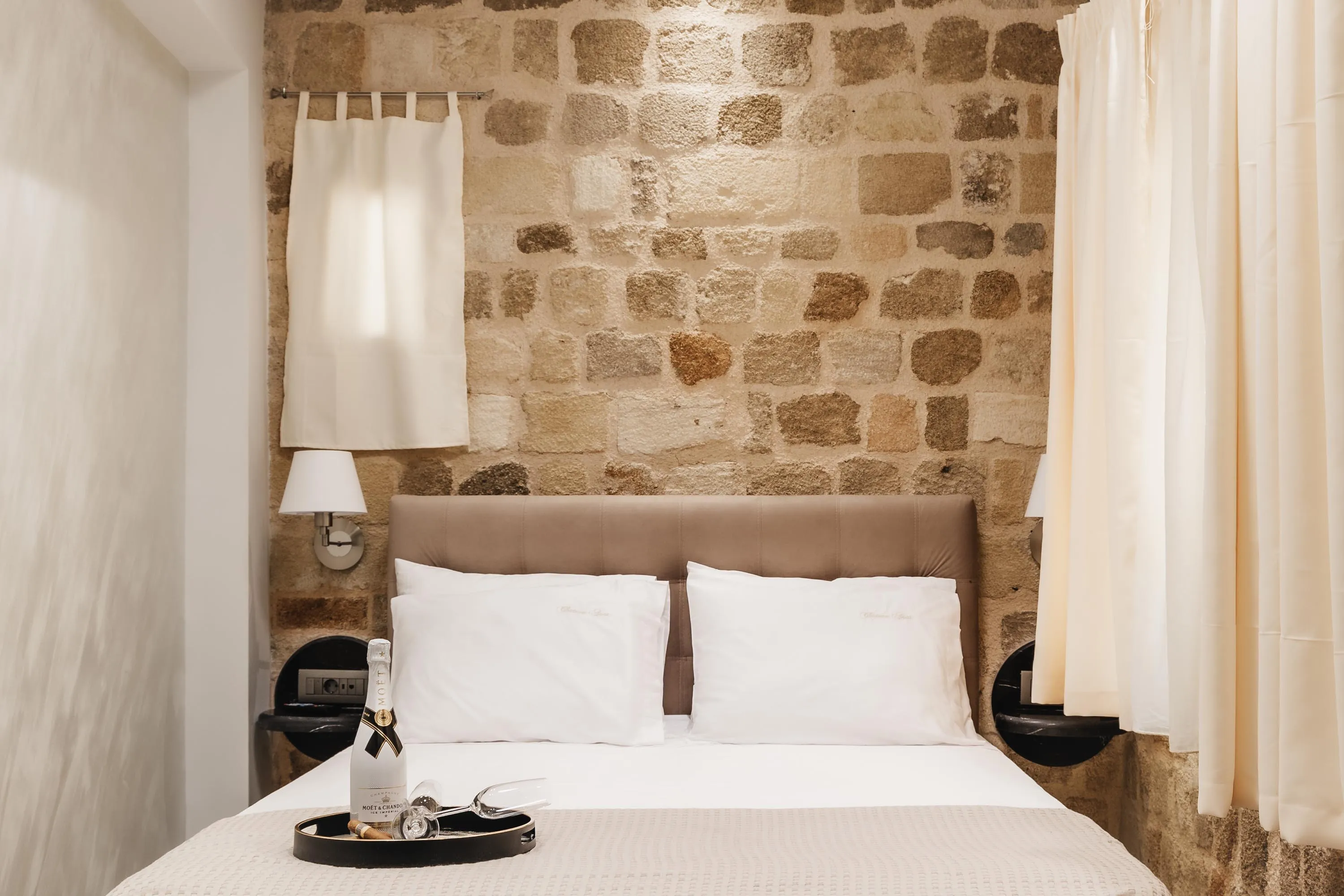 Deluxe Room - Chateau Anax Boutique Hotel — photo 5