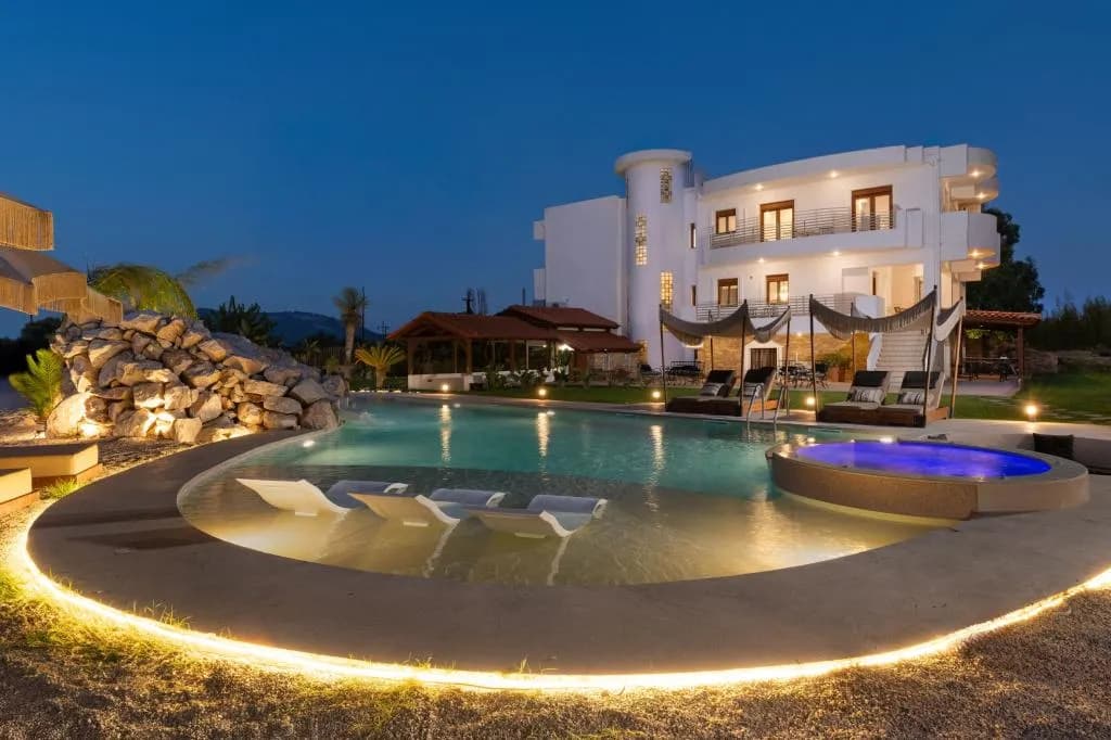 Vento Estivo Mansion, Maritsa